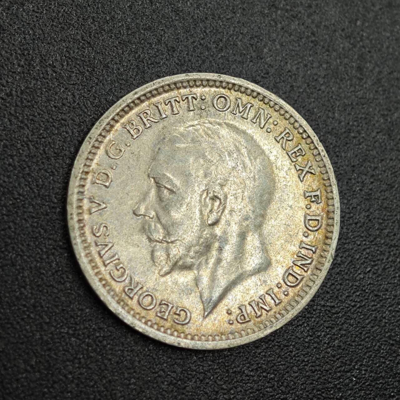 【淘币小摊】限时拍第七百八十拍  小银币场  满百包邮可预留两周  周一统一发货  英国1928年乔治五世3便士银币