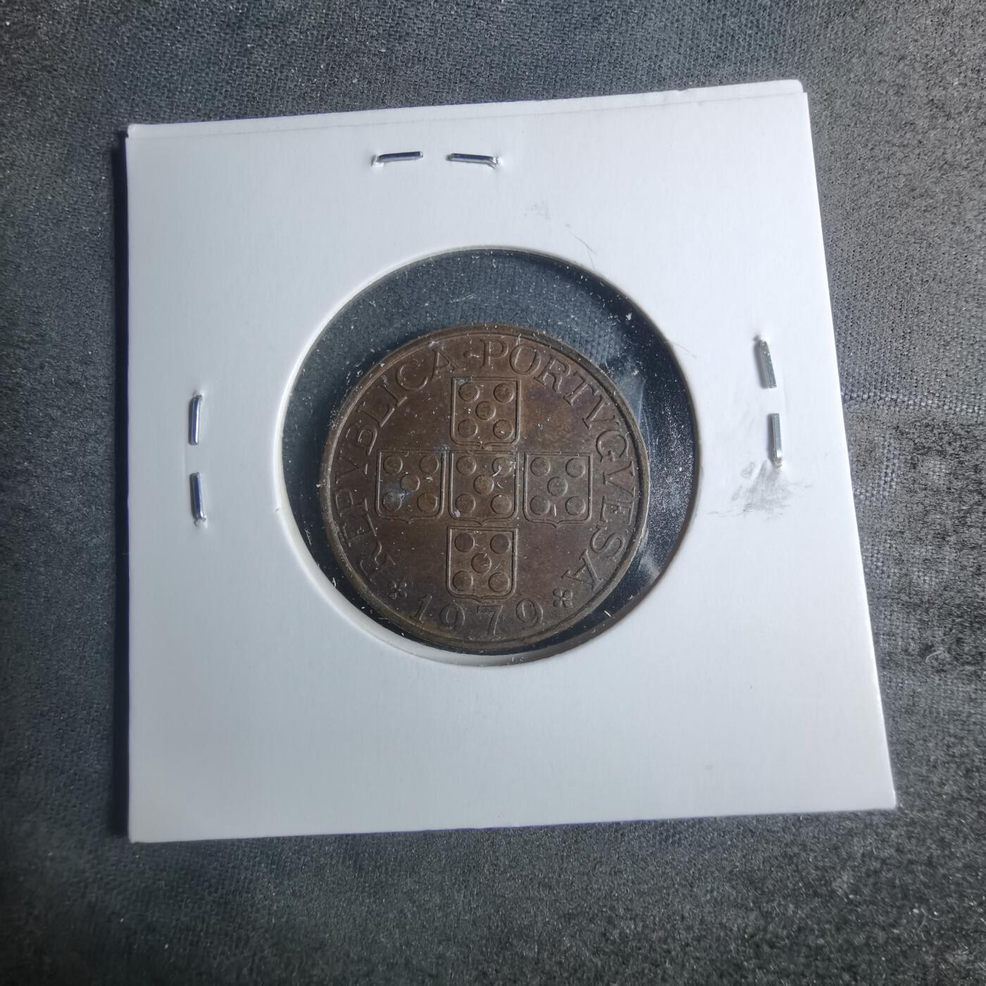 沼泽如烟--第885场 葡萄牙1979年50分