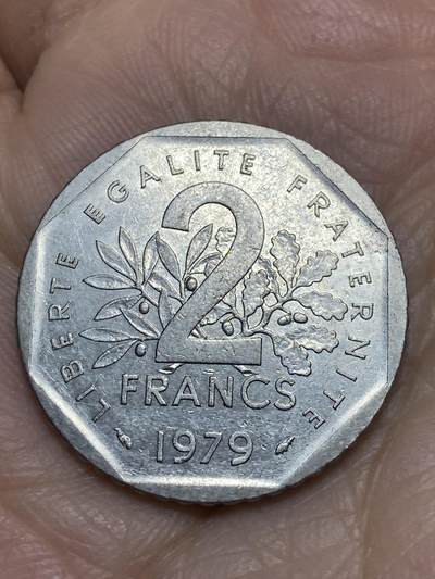 2025年第一百一十九场(总第一百四十五场）外国好品散币(免佣金) - 法国🇫🇷1979年2法郎(海豚标)