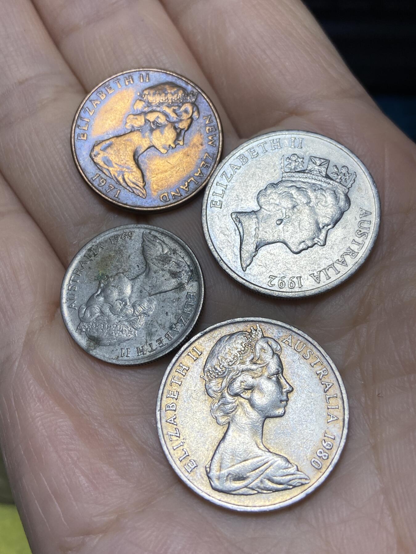 2025年第一百一十九场(总第一百四十五场）外国好品散币(免佣金) 散币4枚：新西兰🇳🇿1971年2分，澳大利亚🇦🇺1992年1980年10分，1969年5分