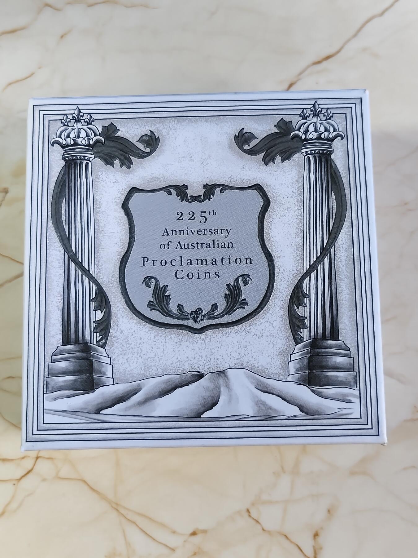 第180期拍卖【长期征集拍品】【北京币展专场】 NGC-PF70ULTRA CAMEO 2025年历史货币~澳大利亚宣言225周年精制纪念银币-1澳元（1盎司克重，999银，币径40.9MM，限量5千枚，盒证齐全）