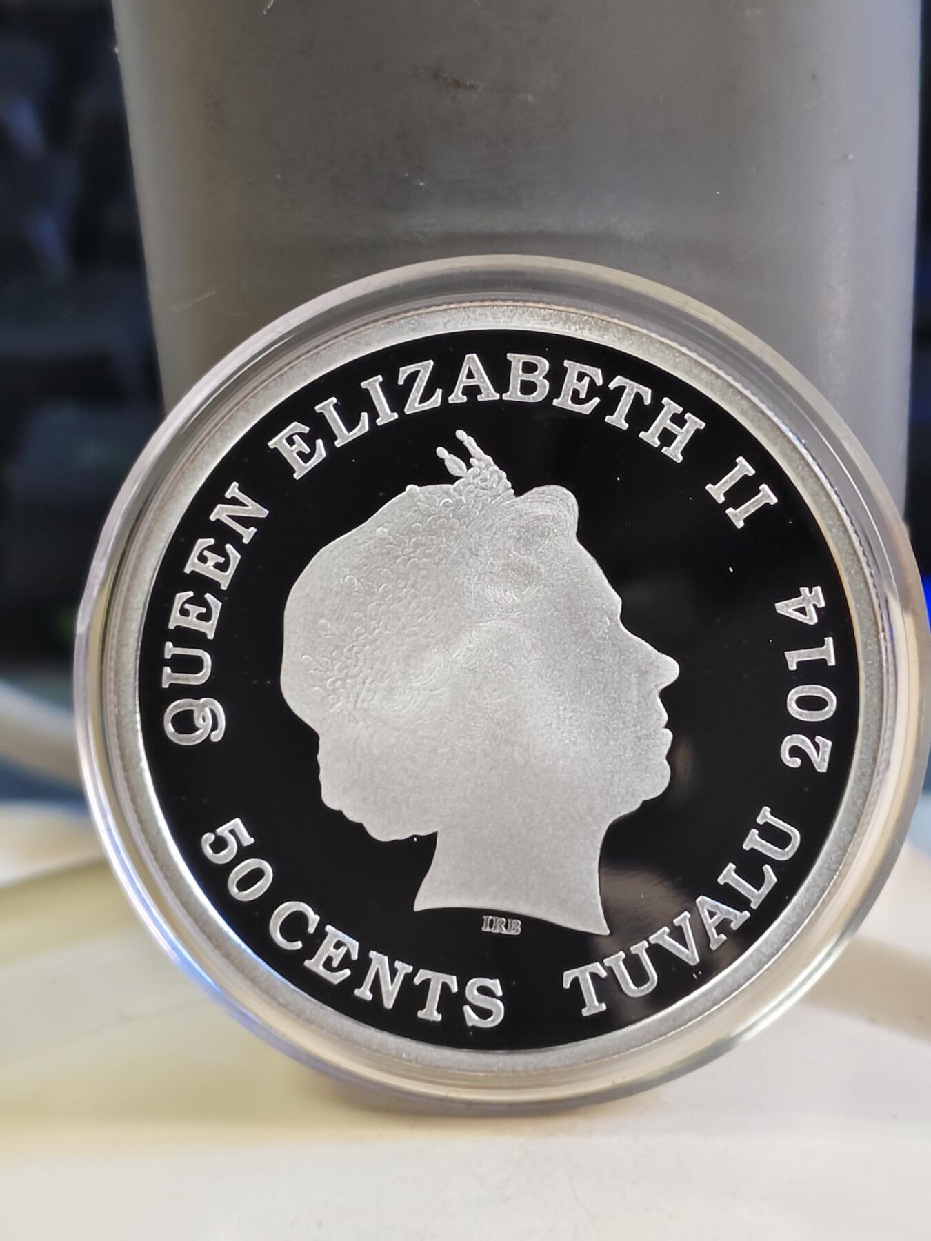 第180期拍卖【长期征集拍品】【北京币展专场】  图瓦卢2014年50分3枚彩色精制银币套 马年（福禄寿） 15.91克*3枚，999银 发行量小于1500套 盒证全 澳大利亚铸造，证书号1266