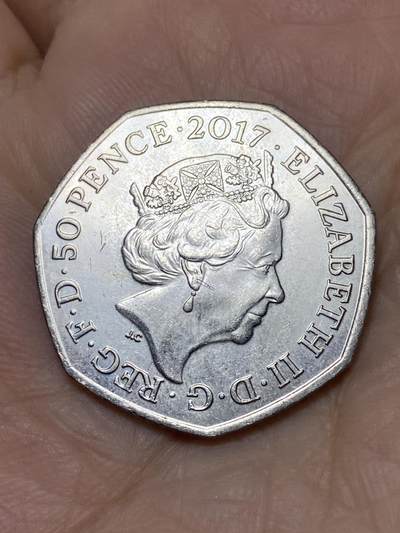 2025年第一百一十九场(总第一百四十五场）外国好品散币(免佣金) - 英国🇬🇧2017年50便士(杰里米·费舍尔先生纪念币)