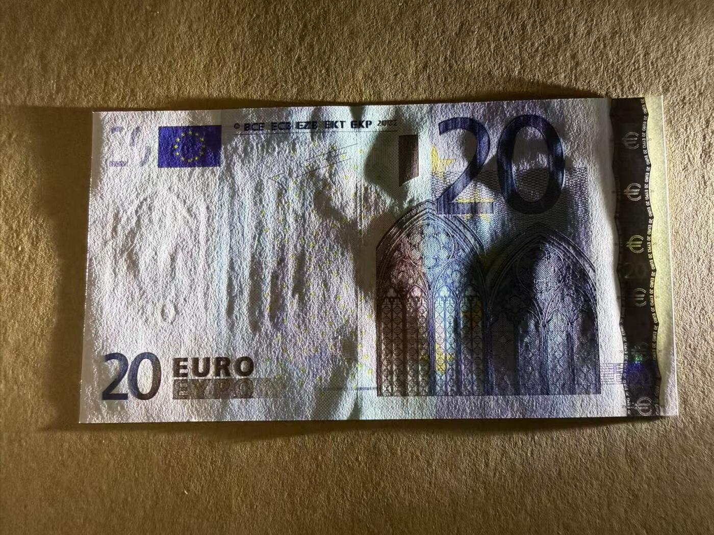 【礼羽收藏】🌏世界钱币拍卖第109期 02版 二签20欧 稀少国别 芬兰L 全新unc 