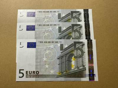 【礼羽收藏】🌏世界钱币拍卖第109期 - 02版西班牙 5欧 3张一起 全新unc