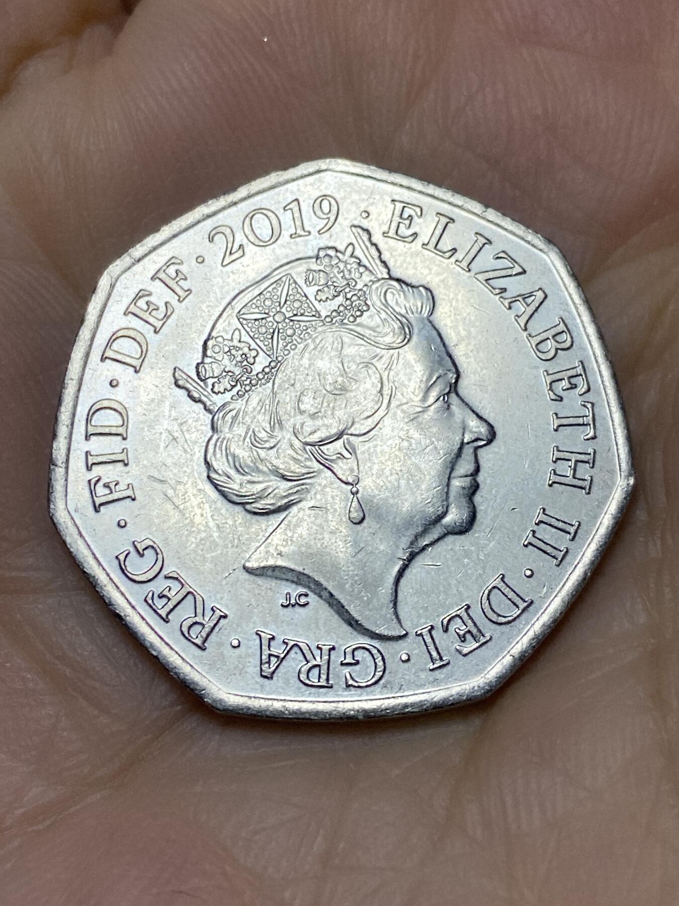 2025年第一百一十九场(总第一百四十五场）外国好品散币(免佣金) 英国🇬🇧2019年50便士(夏洛克·福尔摩斯纪念币)