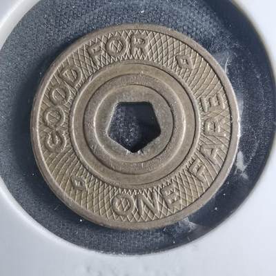 沼泽如烟--第885场 - 代币