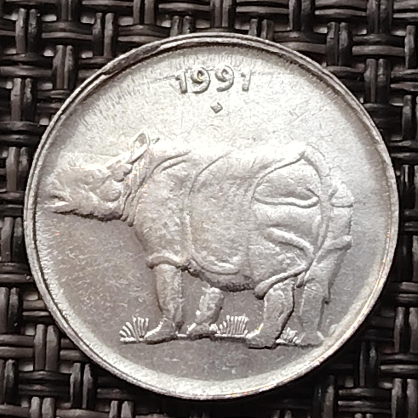 布加迪🐬～世界钱币(上海)🌾第 255 期 /  各国套币和散币