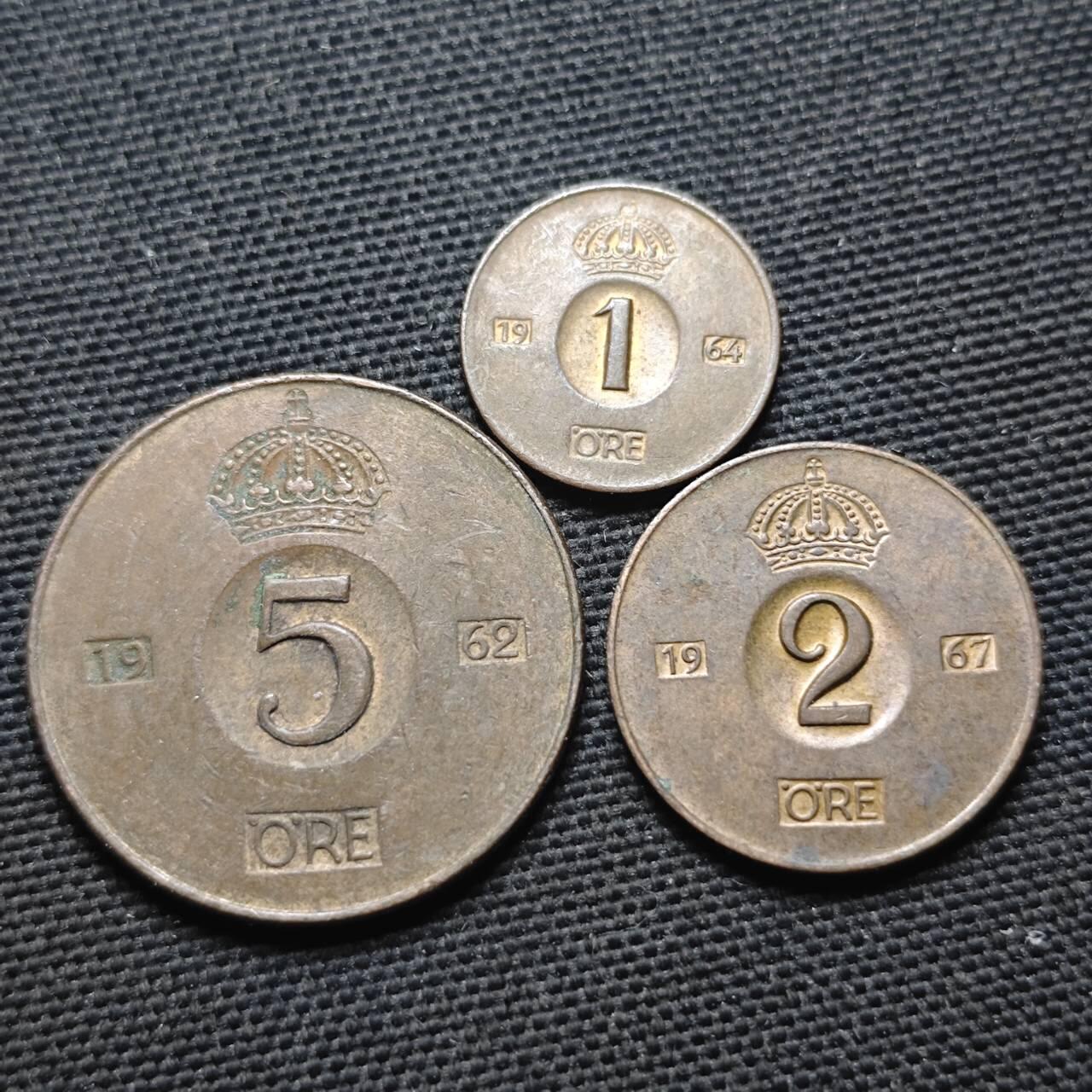 KK钱币收藏小铺  第360场  2月预留时间 周末发货  瑞典大小面值铜币一组