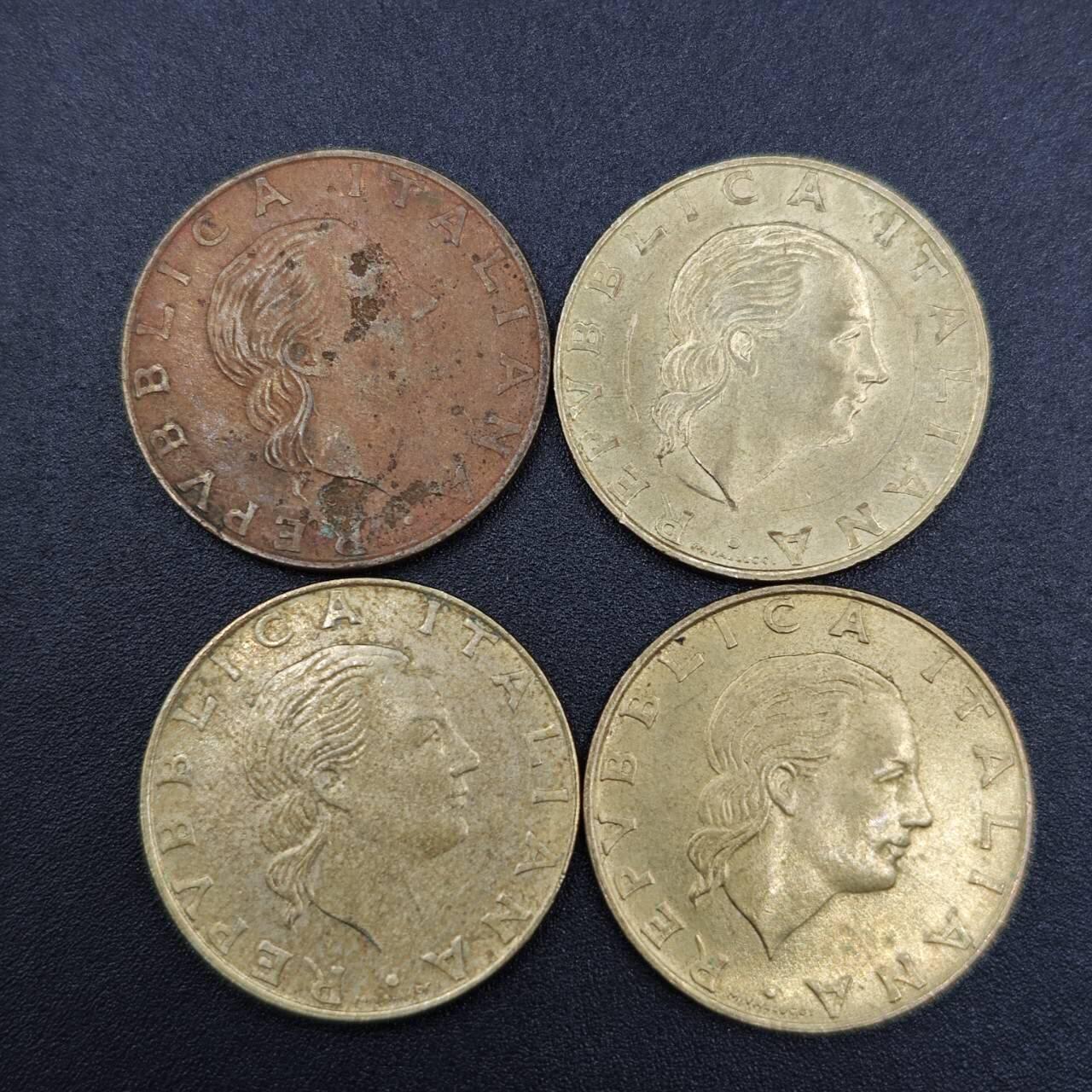 【淘币小摊】实时拍第七百七十九拍   散币场   满百包邮可预留二周 每周一统一发货   意大利1994年200里拉纪念币4枚