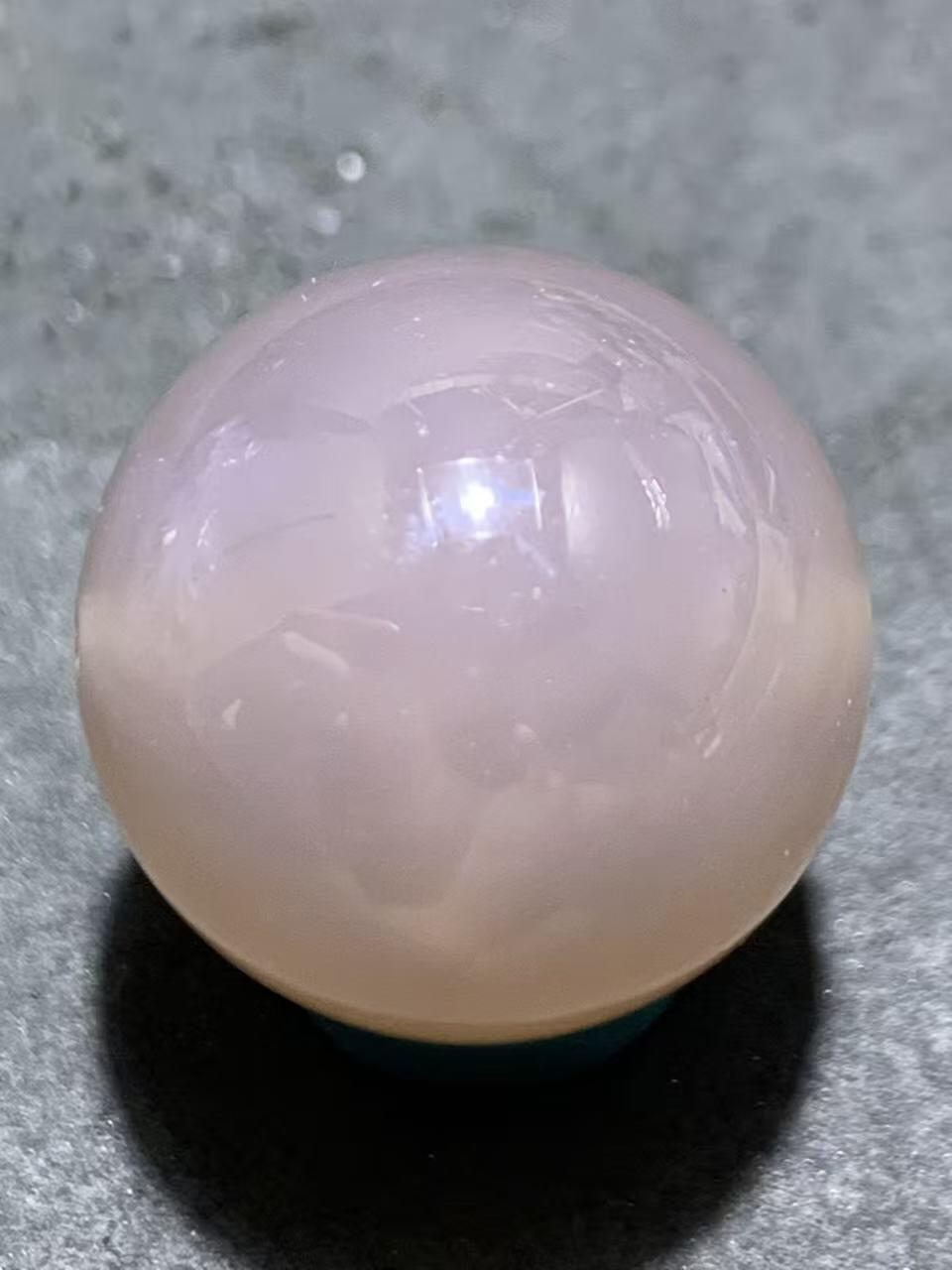 精美冻料高玉化战国红玛瑙圆珠一颗！