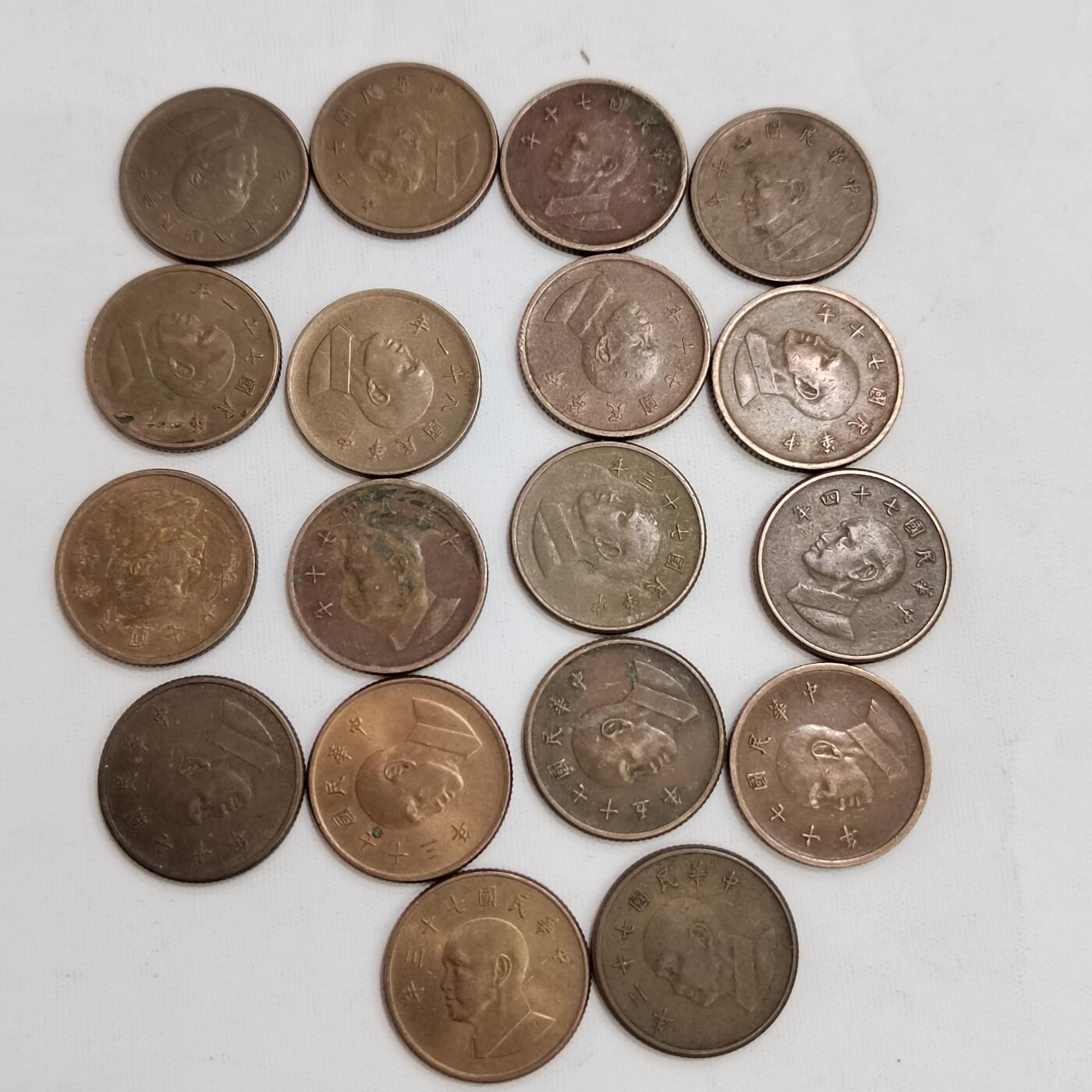 PCAI钱币31-572   外国钱币小专场