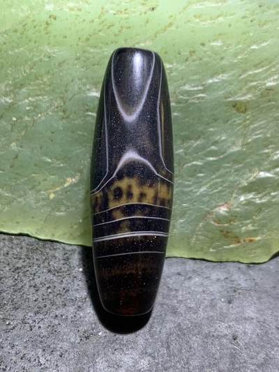 精美罕见X图案千层纹药师玛瑙桶珠一个， - 精美罕见X图案千层纹药师玛瑙桶珠一个，