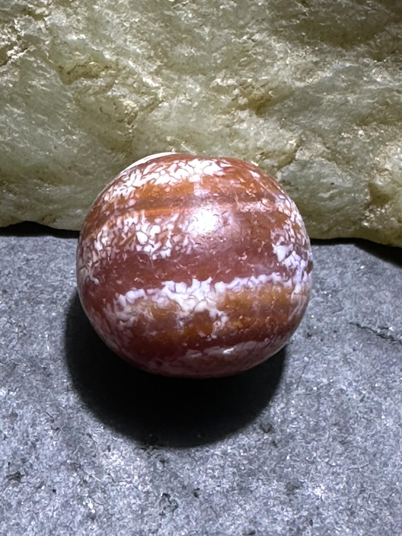 精美高玉化奶油皮天眼缠丝风化纹玛瑙随形苹果珠一颗，