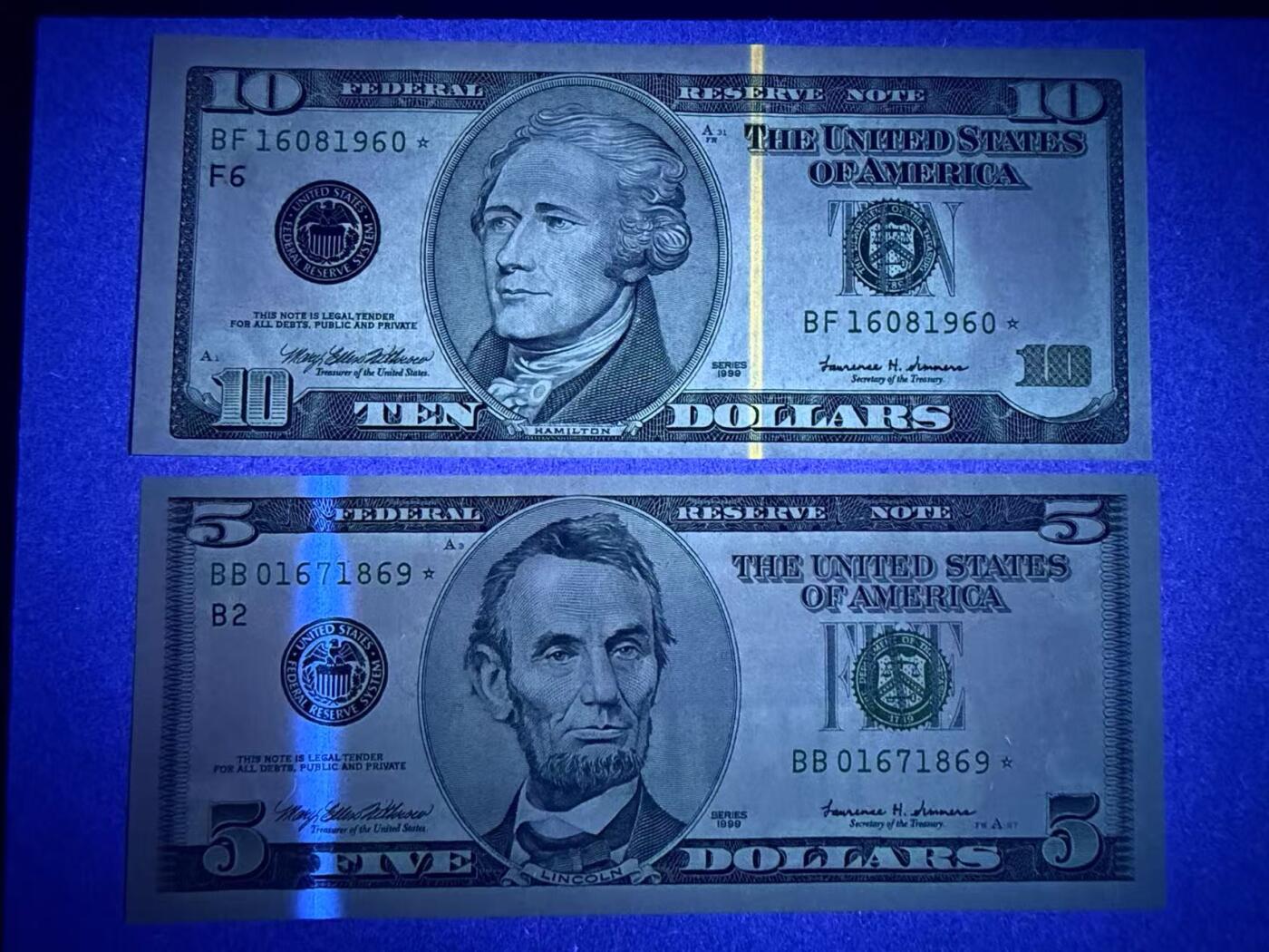 【礼羽收藏】🌏世界钱币拍卖第109期 美国 1999年 10、5元 补号 两张 全新unc