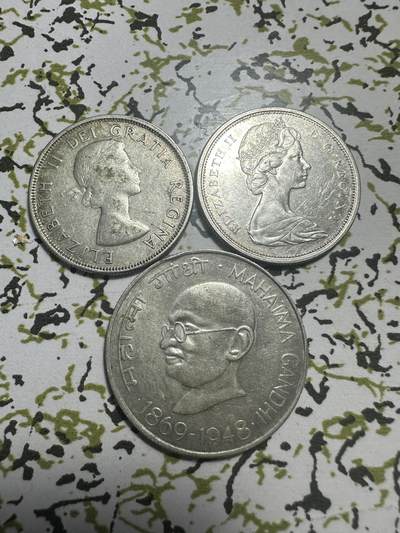 外国钱币，章 - 加拿大50分银币，印度甘地10卢布银币，0.8成银，38.3g
