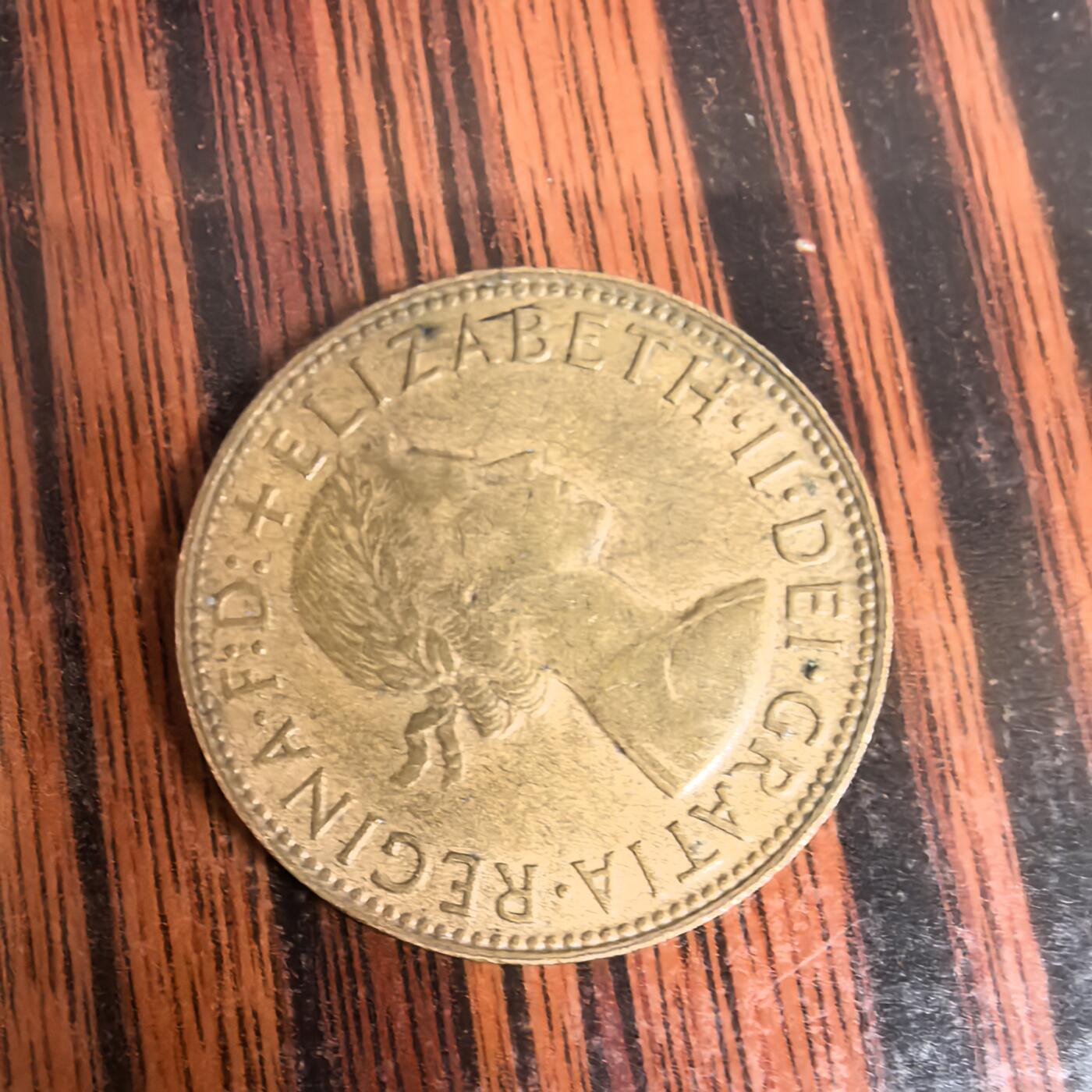 泡泡币外币第十八场可代拍15038385335微信 1962年澳大利亚袋鼠币。