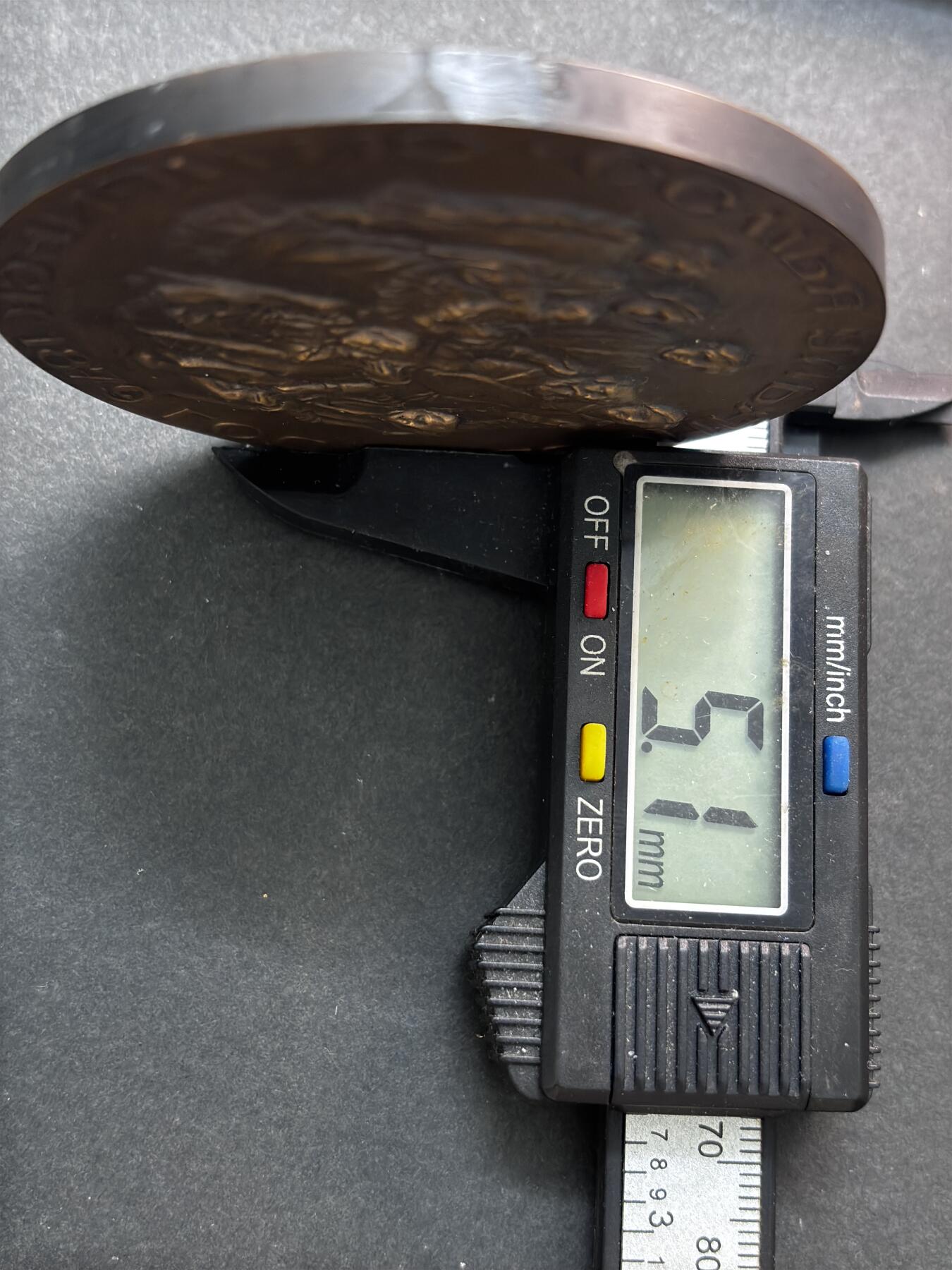 文馨钱币收藏第 278 场，银元，纸币，铜章场 长期接收代拍品 俄罗斯列宁家族 100 周年纪念章，详情看图