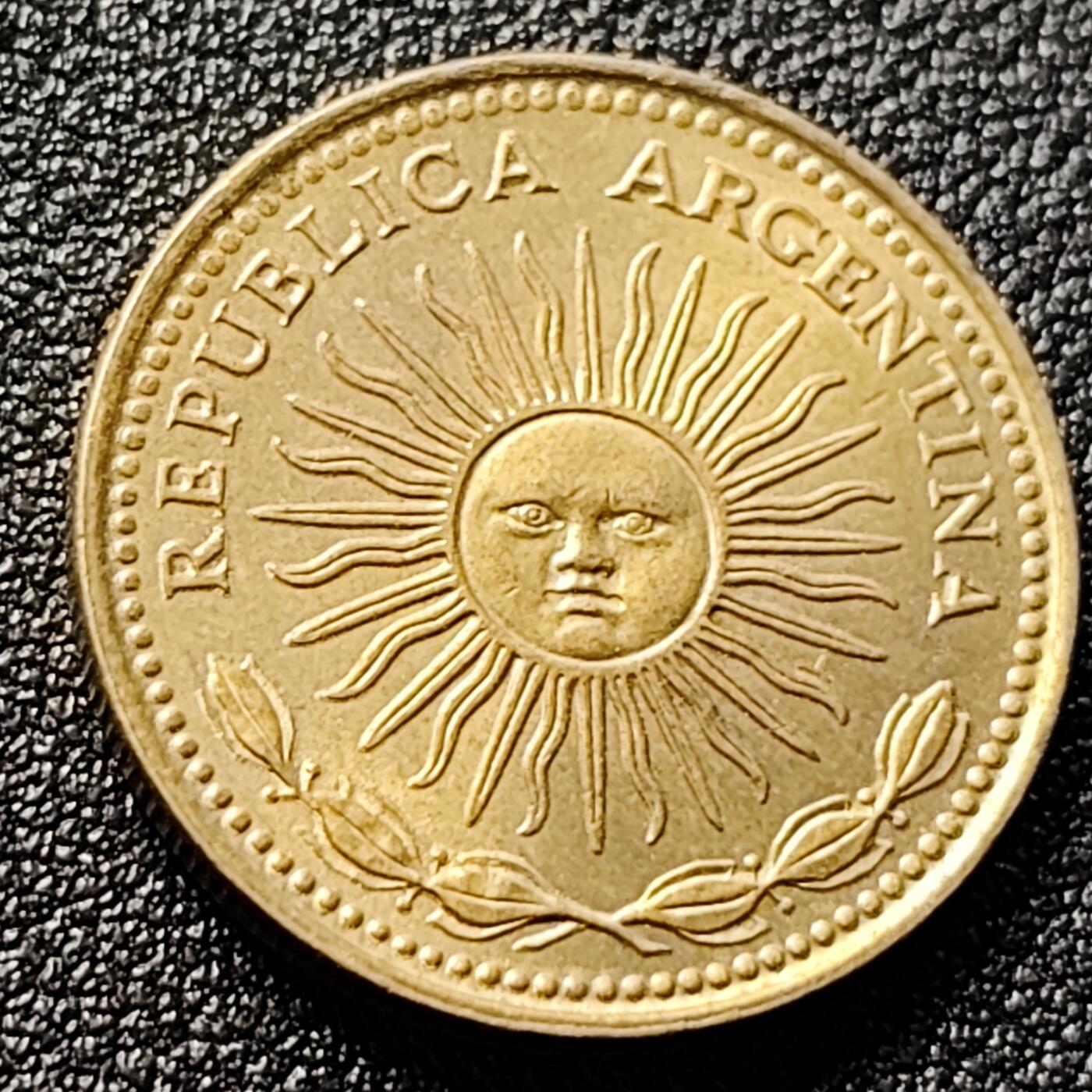 泉币菌-第121场-精品福利场 原光极美 阿根廷 1975年1比索硬币 太阳神