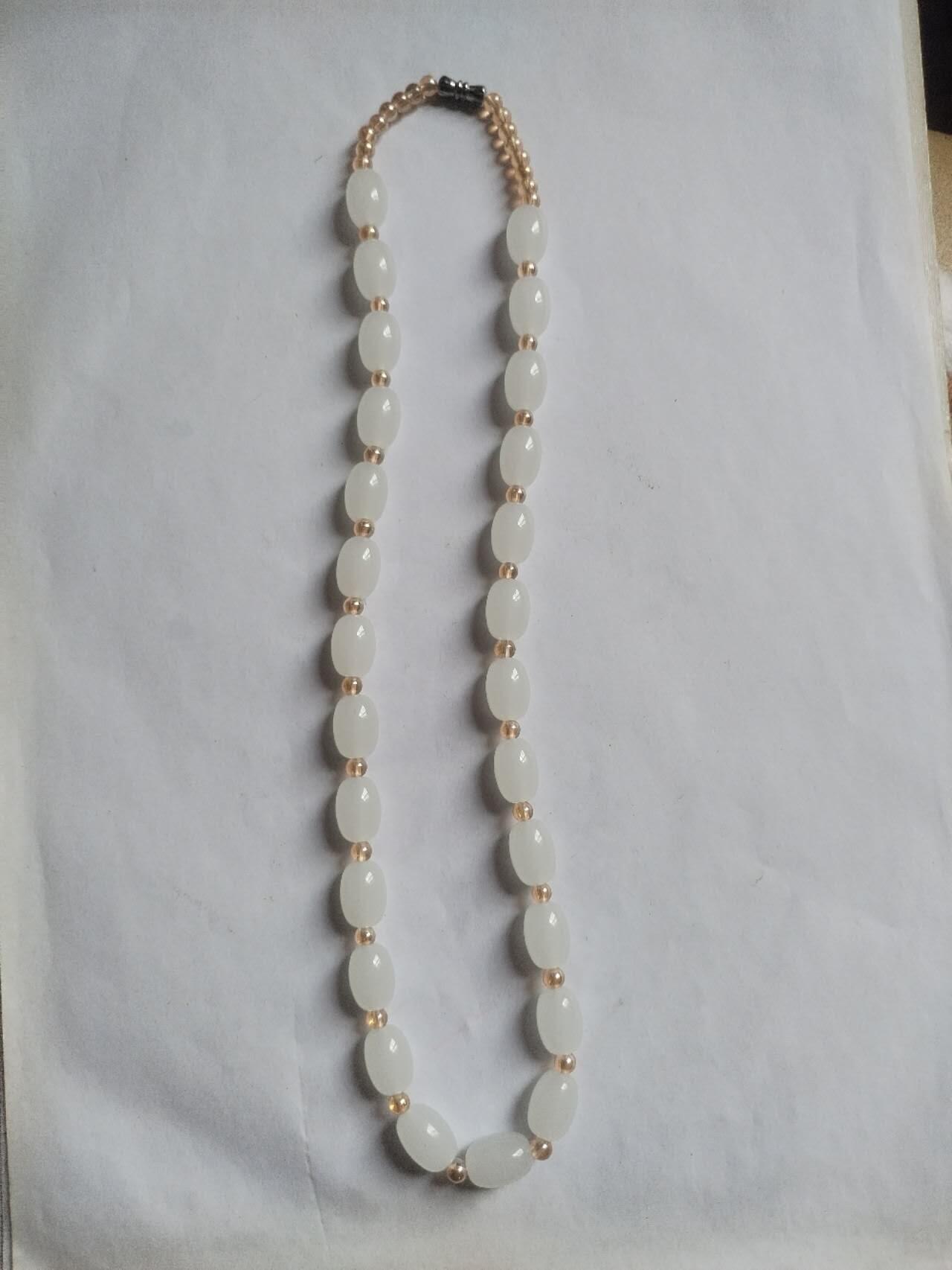 玉石 手镯 手串 手链 和田白玉项链。