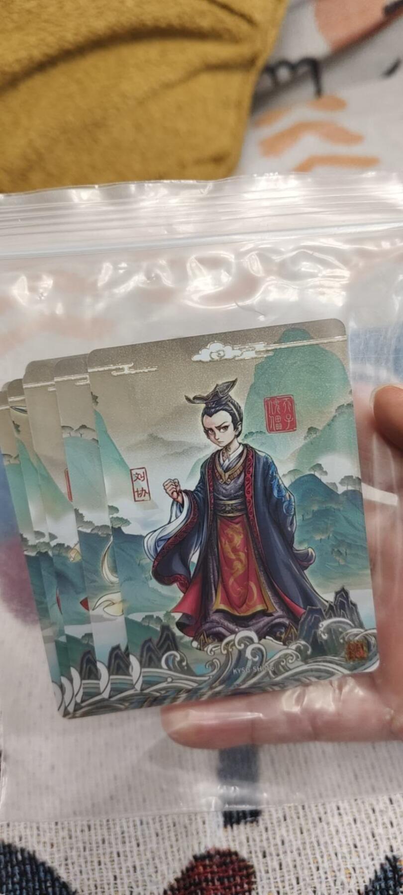 秋原瞳的小店第二十七期（持续收拍，11月秋意正浓，冬欲近，暖心囤卡好时光）