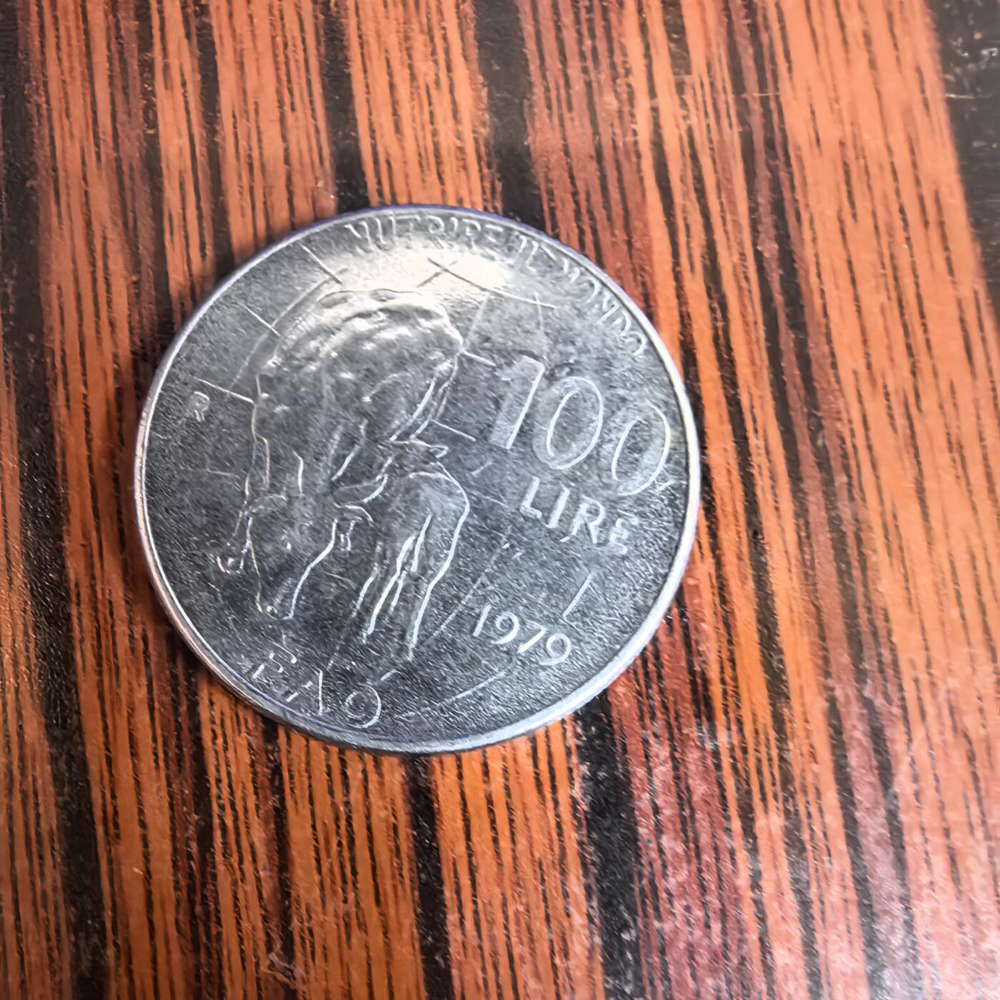 泡泡币外币第十八场可代拍15038385335微信