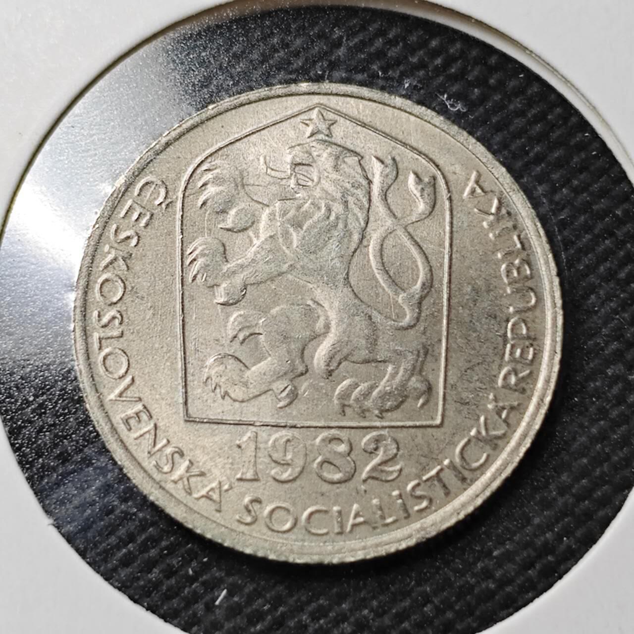 KK钱币收藏小铺  第362场  2月预留时间 周末发货  1982捷克斯洛伐克50赫勒 好品