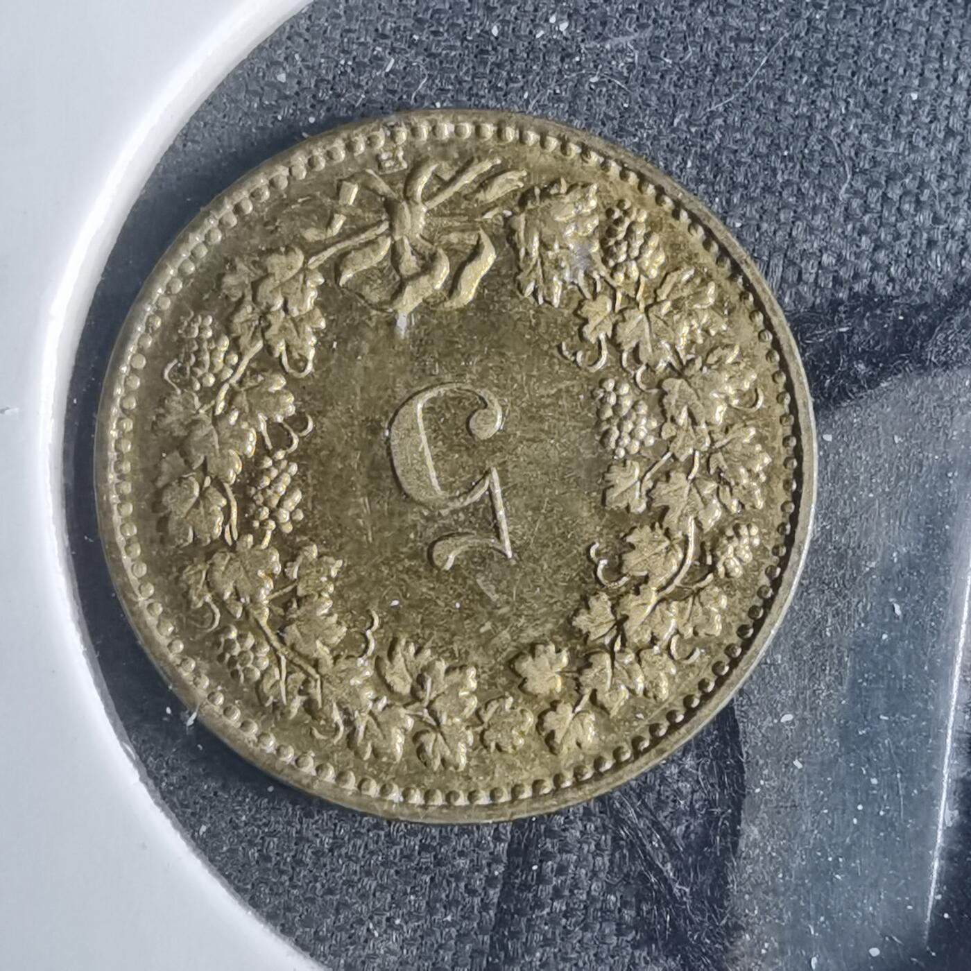 沼泽如烟--第885场 瑞士1986年五分