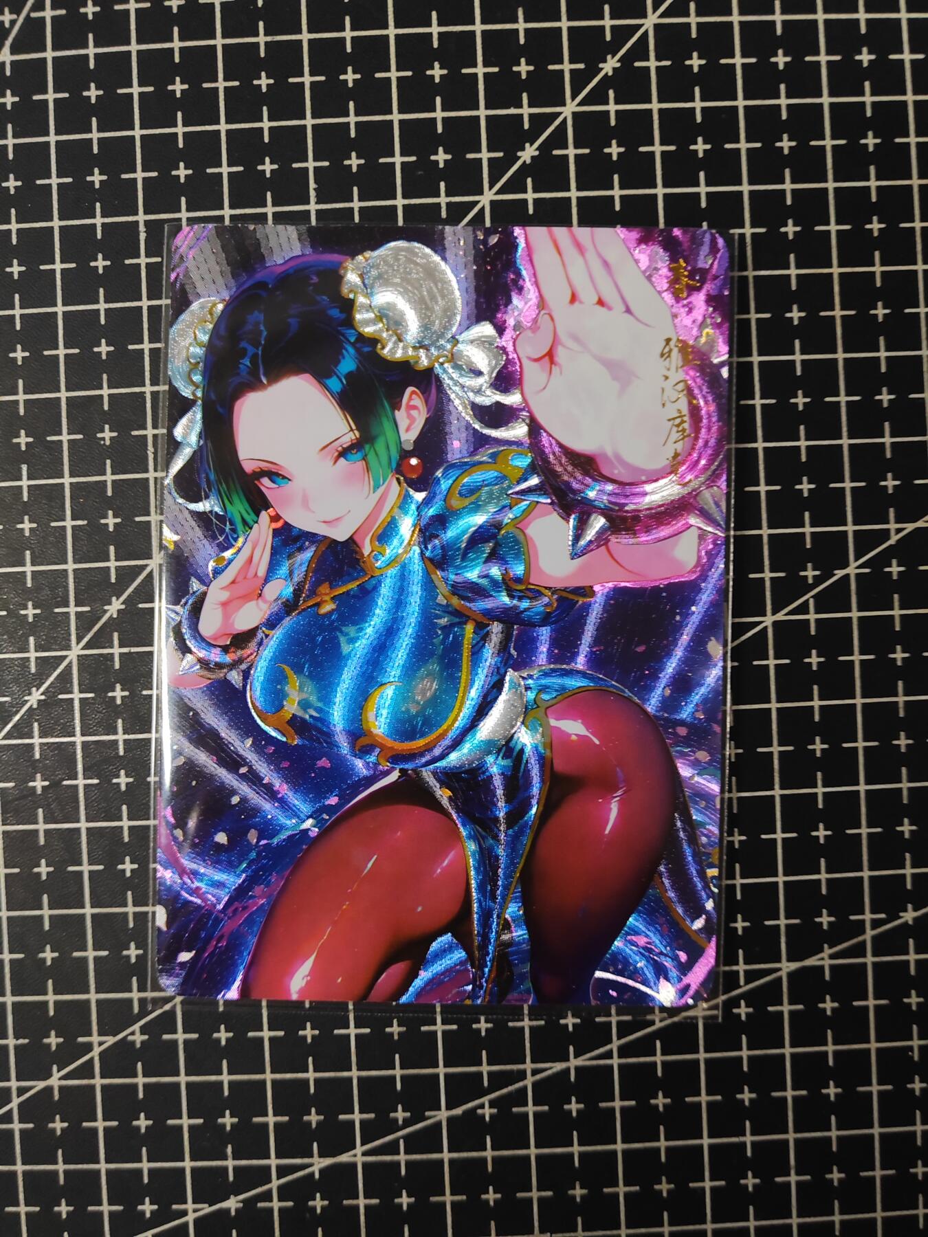 铃鹿第九期（提示一：自制卡难免瑕疵，可能存在撞角爆边等出厂瑕疵，介意慎拍；提示二：参拍请慎重，跑单押金不退的）） 春丽女帝粗闪单卡