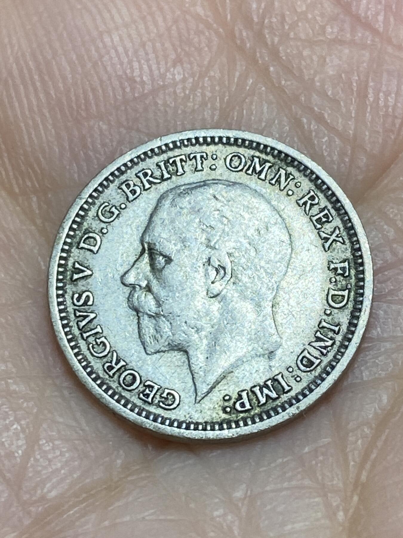 2025年第一百二十场(总第一百四十六场）外国好品散币(免佣金) 英国🇬🇧1935年3便士银币(乔治五世第三版，500银)