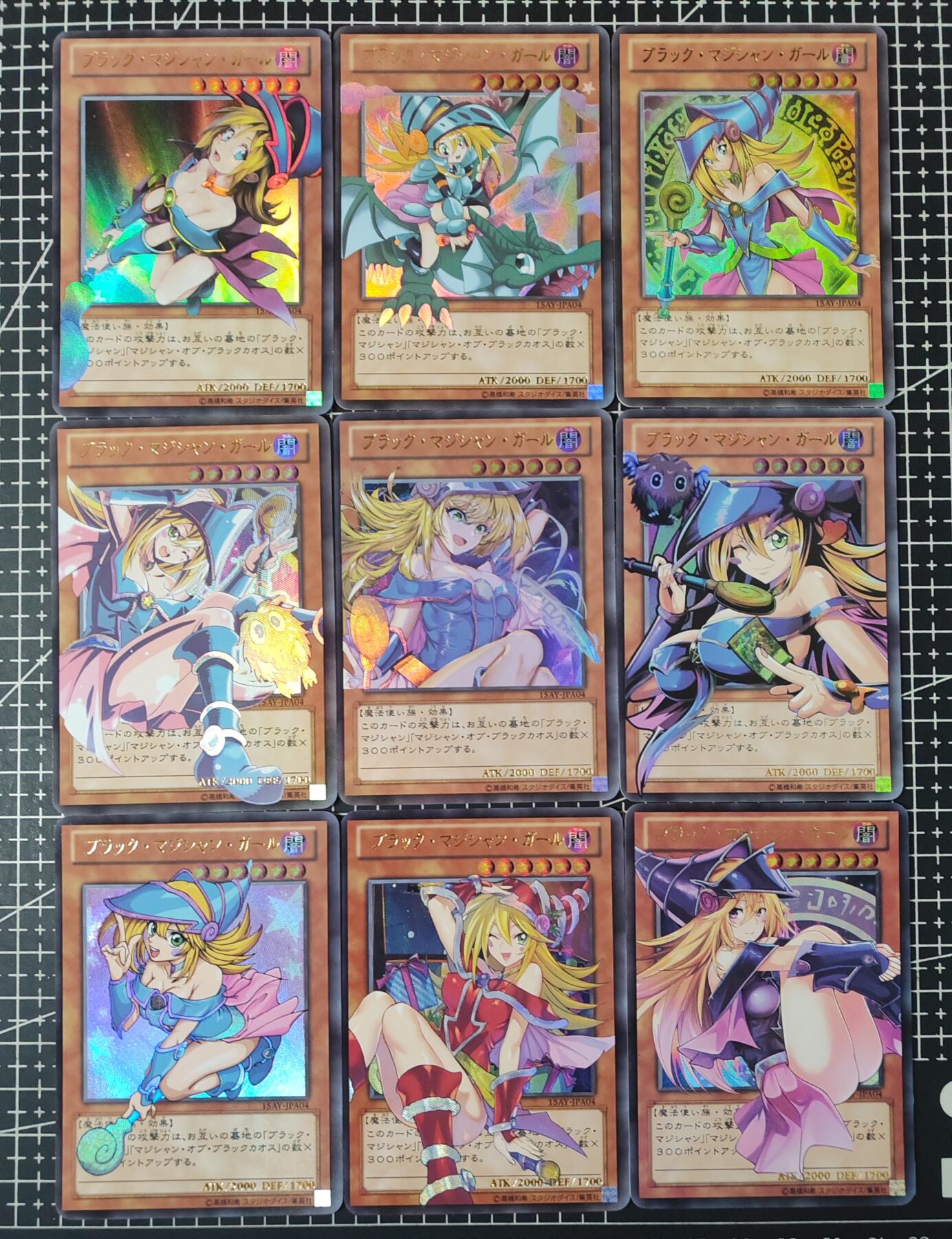 铃鹿第九期（提示一：自制卡难免瑕疵，可能存在撞角爆边等出厂瑕疵，介意慎拍；提示二：参拍请慎重，跑单押金不退的））