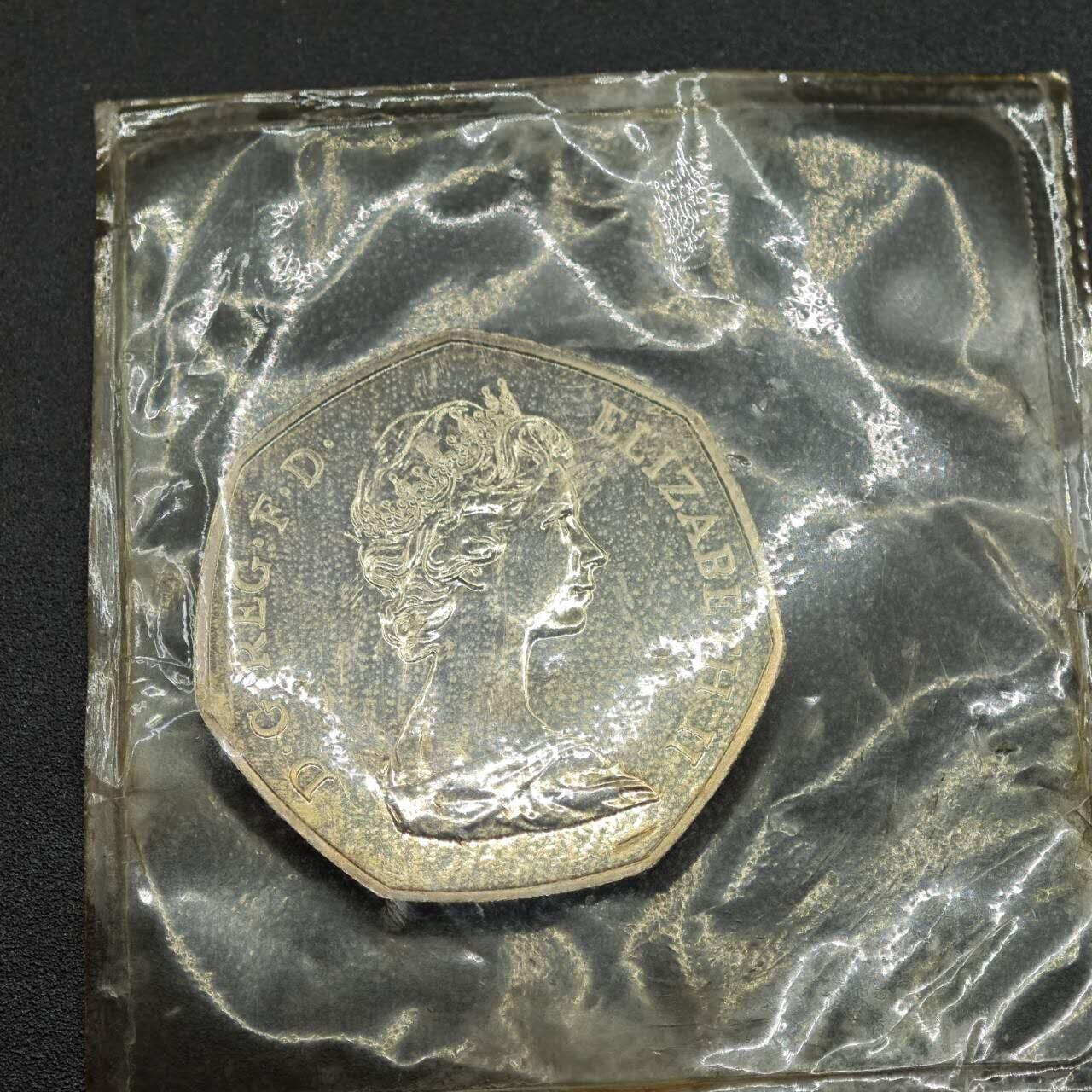 【淘币小摊】实时拍第七百八十一拍   散币场   满百包邮可预留二周 每周一统一发货   英国1973年50便士入欧精制纪念币