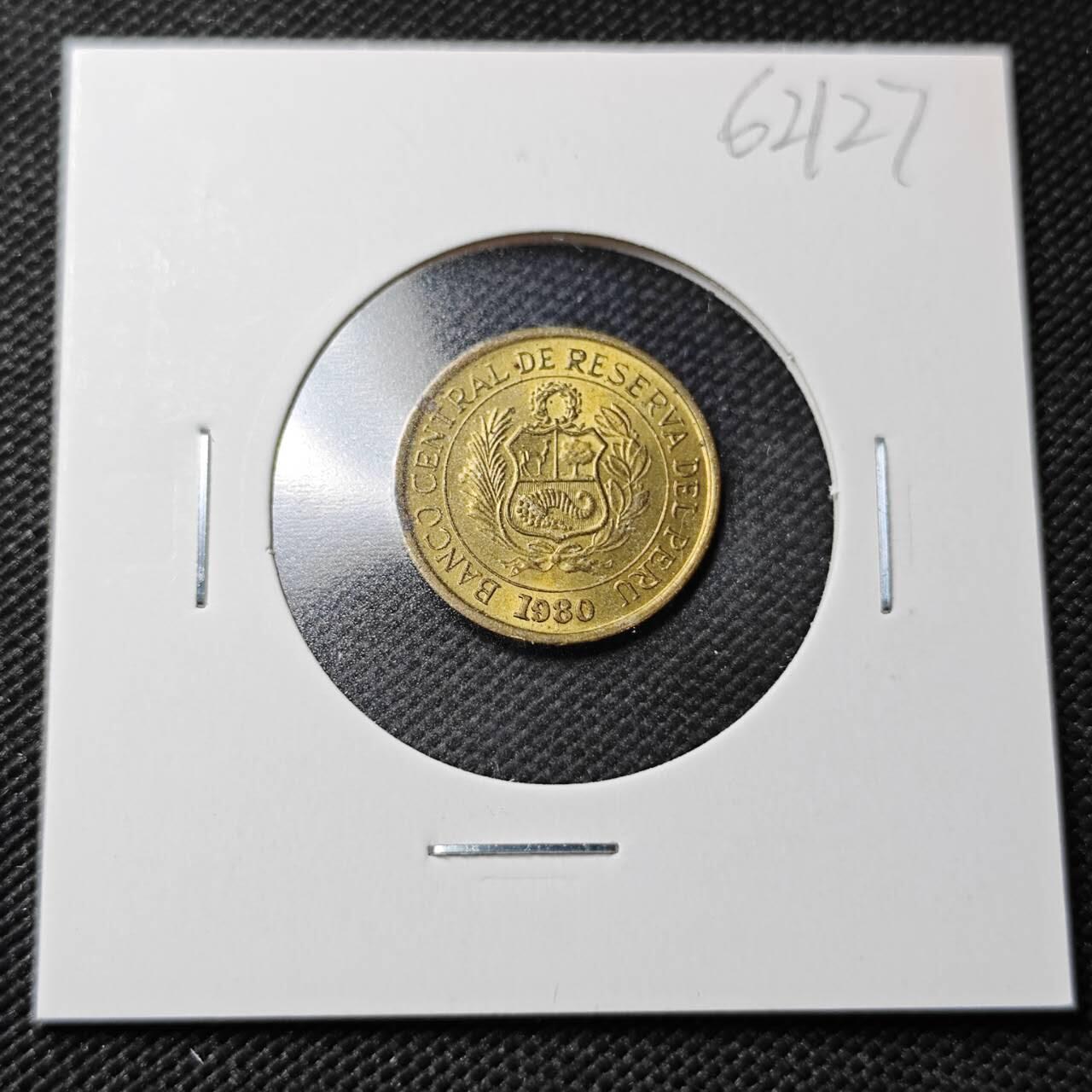 KK钱币收藏小铺  第362场  2月预留时间 周末发货  1980秘鲁1比索铜币 好品