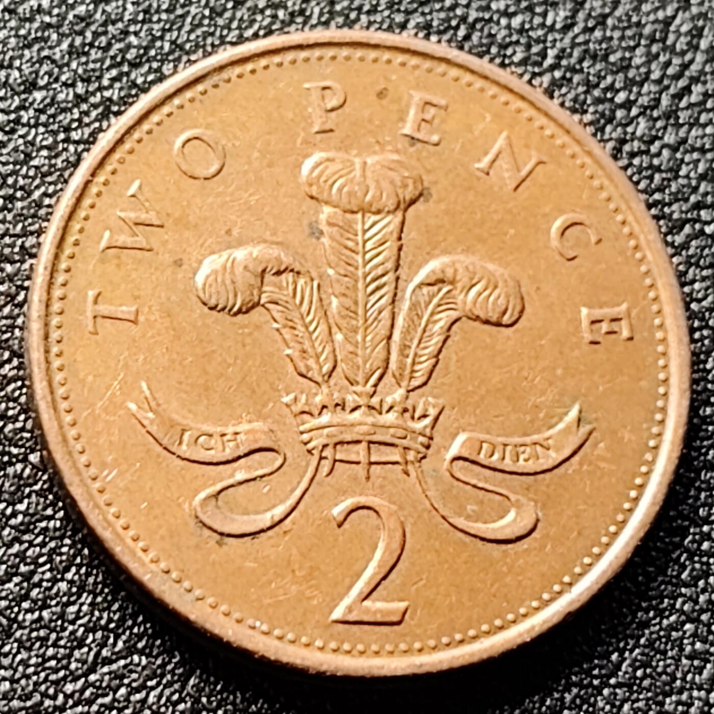 泉币菌-第121场-精品福利场 25.9mm 英国2便士硬币  老年女王-2003年 