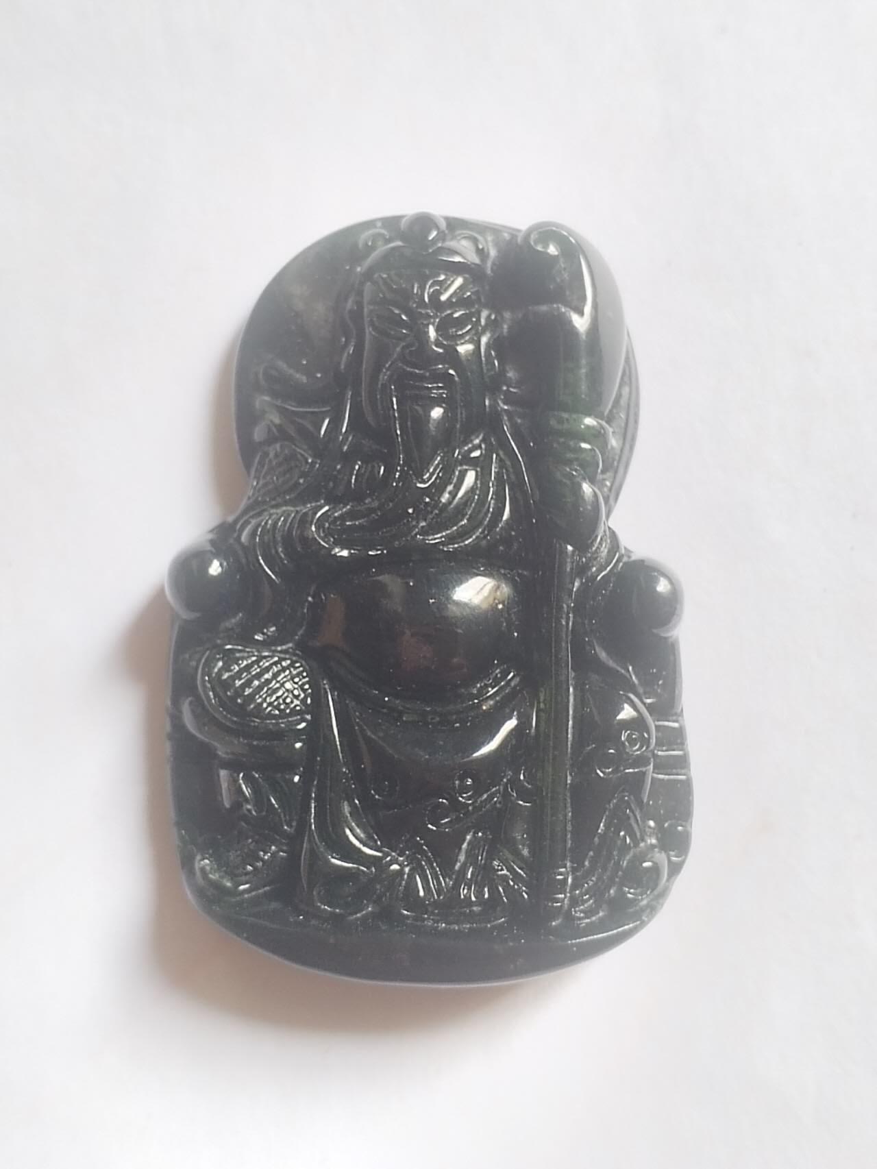 玉石 手镯 手串 手链 和田墨玉牌子。