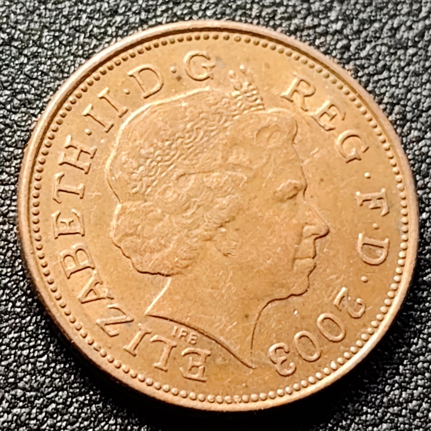 泉币菌-第121场-精品福利场 25.9mm 英国2便士硬币  老年女王-2003年 