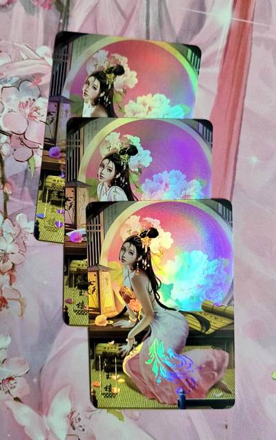 龙虎卡牌第六一场 （无佣金，单场满200元包邮，欢迎送拍） - 彩闪3张 涅槃经典水浒 孟玉楼3渐变（第3张为艺术卡）