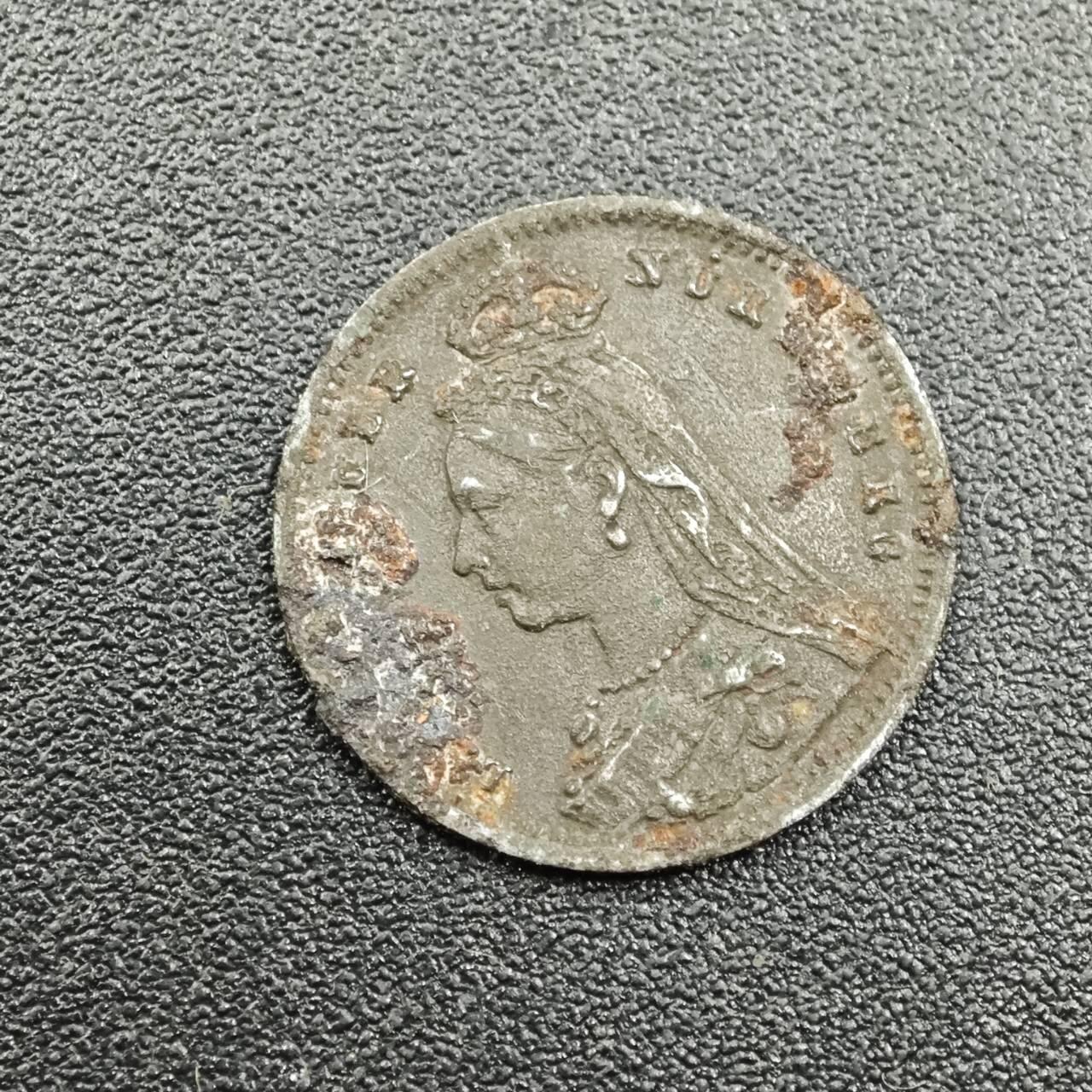 【淘币小摊】实时拍第七百八十一拍   散币场   满百包邮可预留二周 每周一统一发货   英国袖珍铁代币