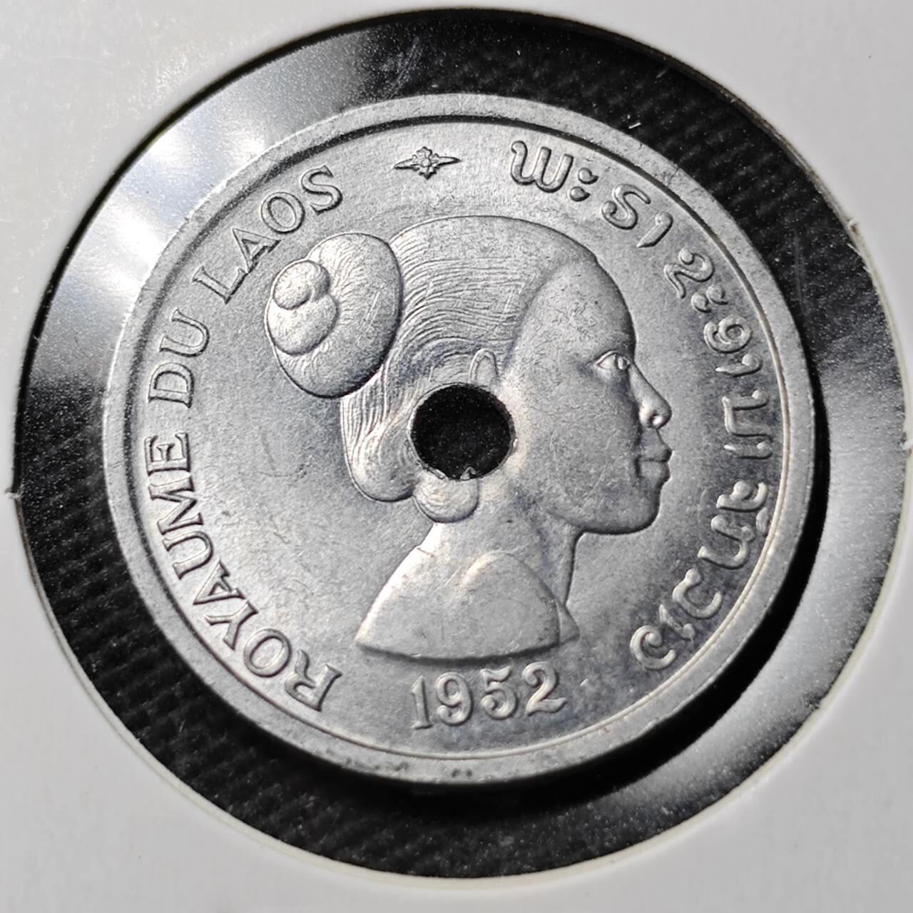 KK钱币收藏小铺  第361场  2月预留时间 周末发货  1952老挝10基普 好品