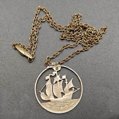 【淘币小摊】实时拍第七百八十一拍   散币场   满百包邮可预留二周 每周一统一发货   - 英国半便士帆船项链