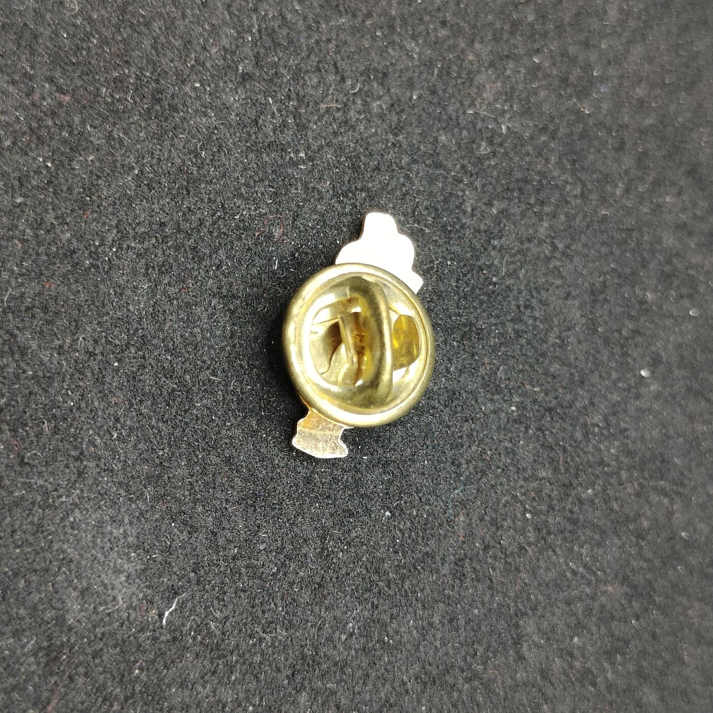 0元起拍勋章 第306期 咸鱼国勋章拍卖专场 11月2日（周日）下午6：00开始 日本毕业章