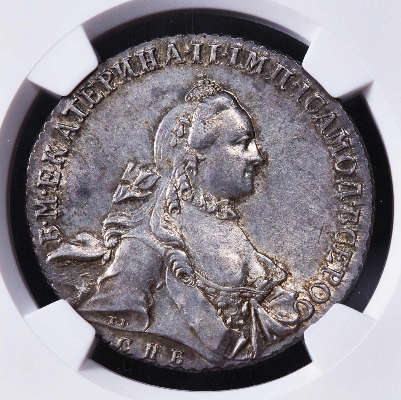 【俄甄集藏】2025年(044)11-12星期三晚 19:30 全场包邮