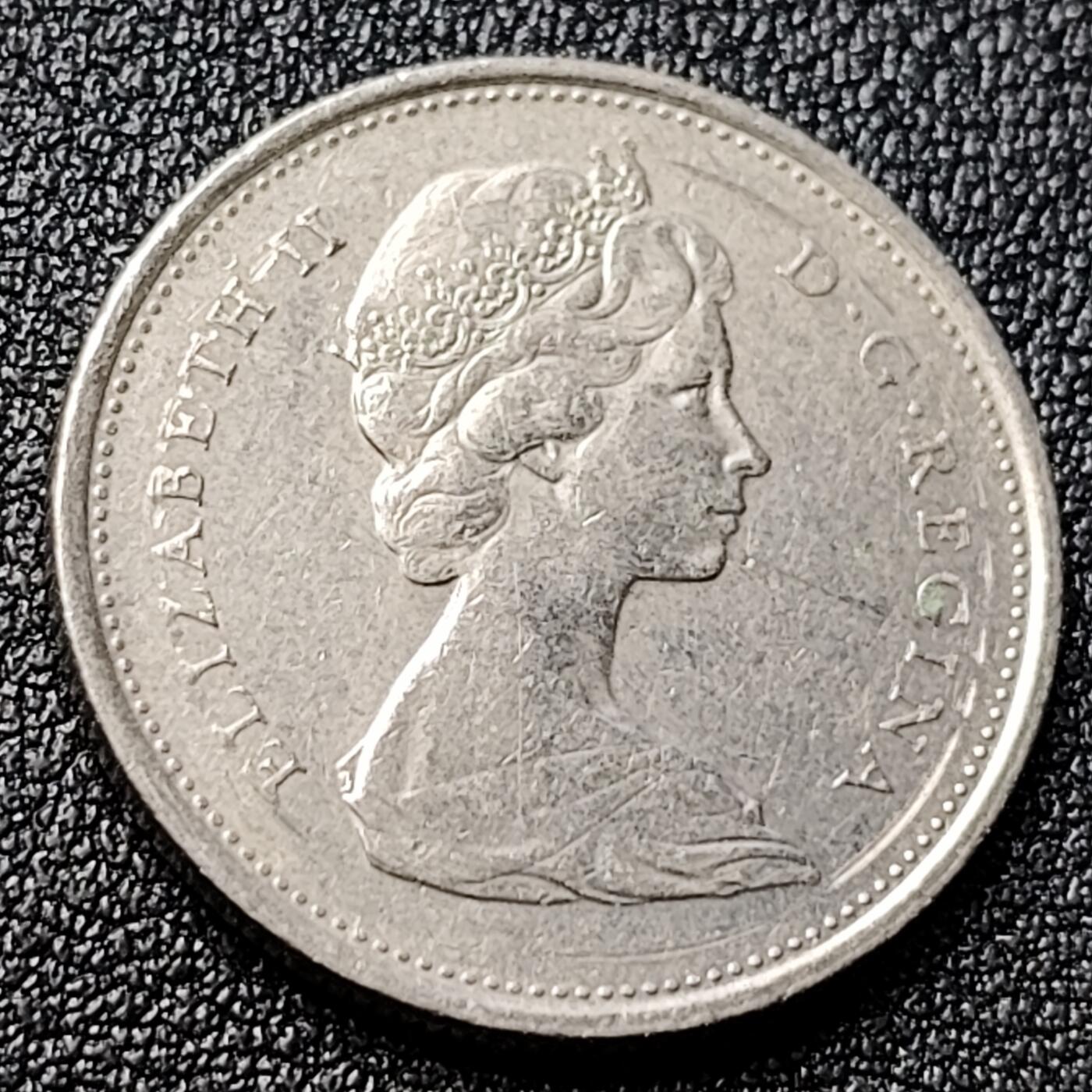 泉币菌-第120场-精品福利场 高币值 加拿大1974年1/4加拿大元 伊丽莎白二世 驯鹿 24mm