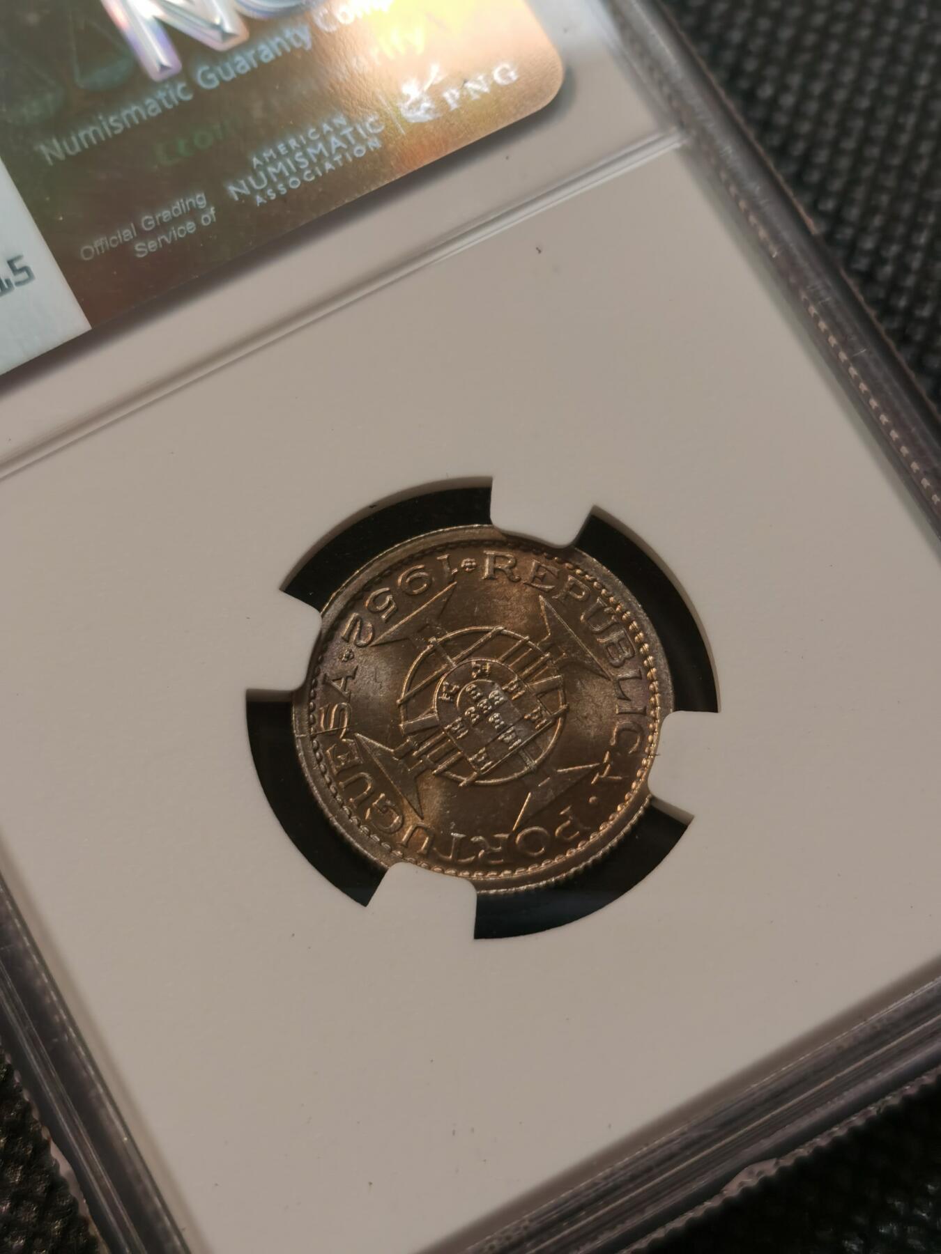 甄臻铺-世界币章拍卖（第37期），送拍享返佣金等优惠多多