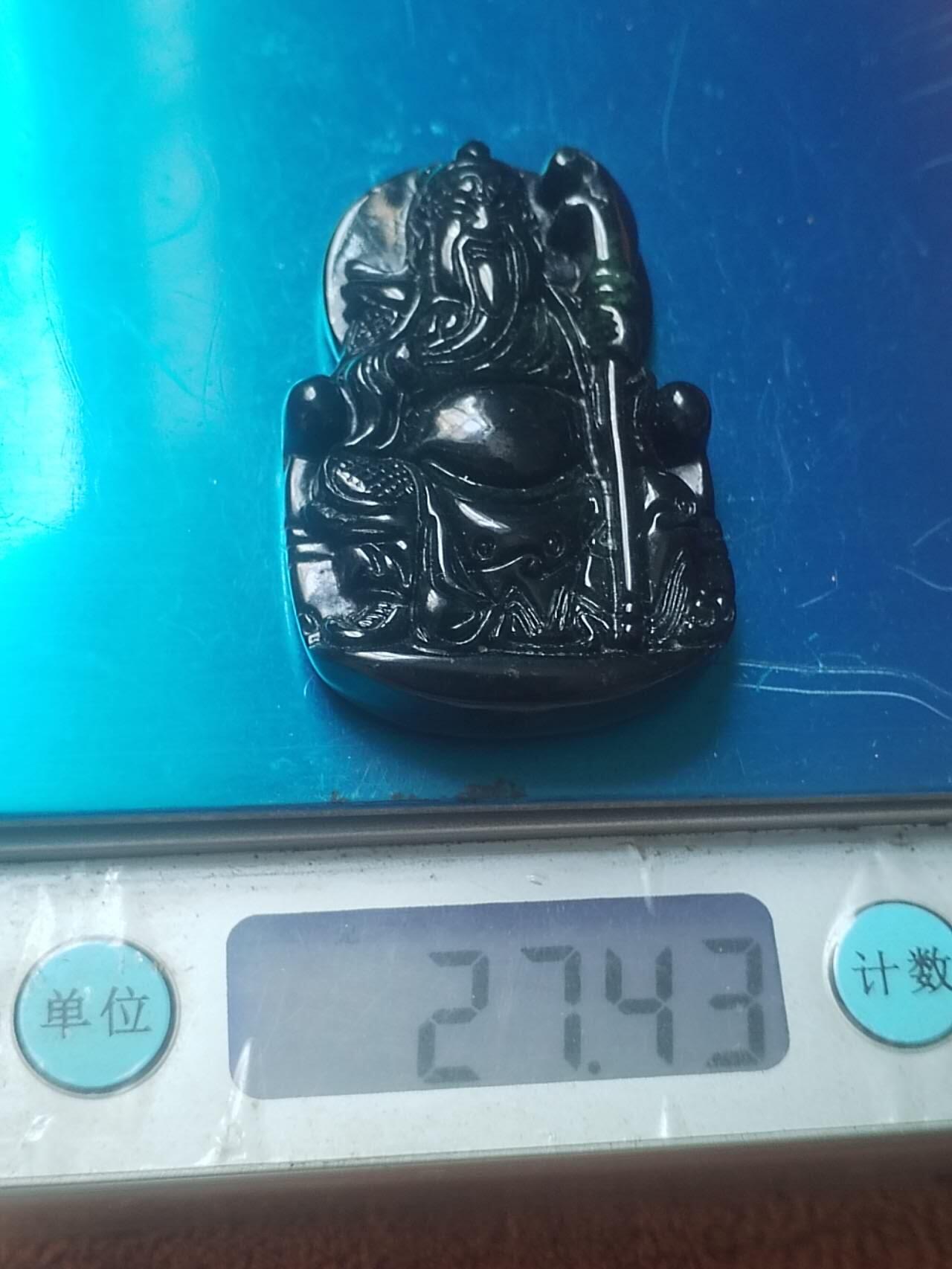 玉石 手镯 手串 手链 和田墨玉牌子。