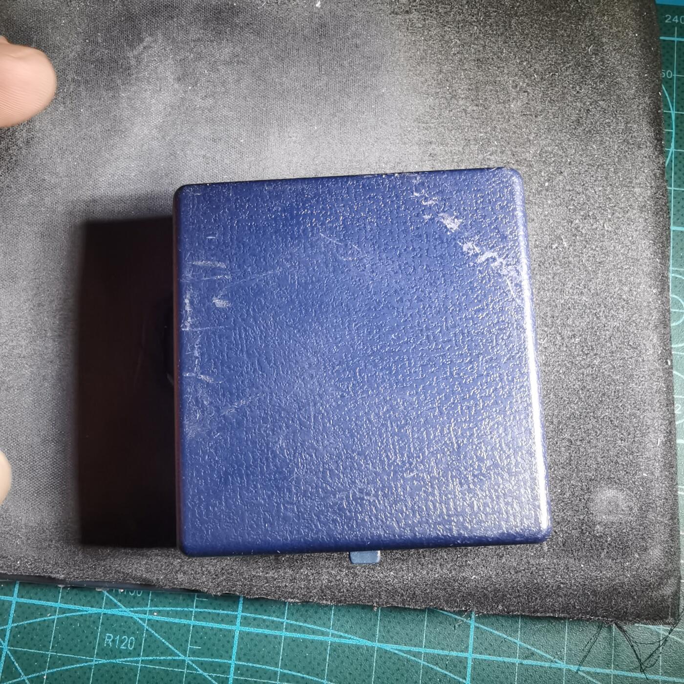 沼泽如烟--第885场 纪念章