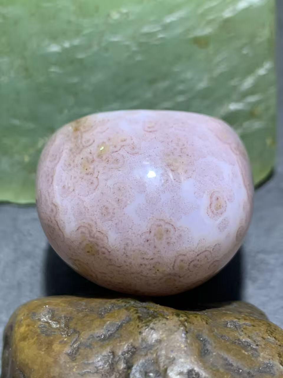 精美高玉化朱砂点战国红玛瑙随形吊坠一个