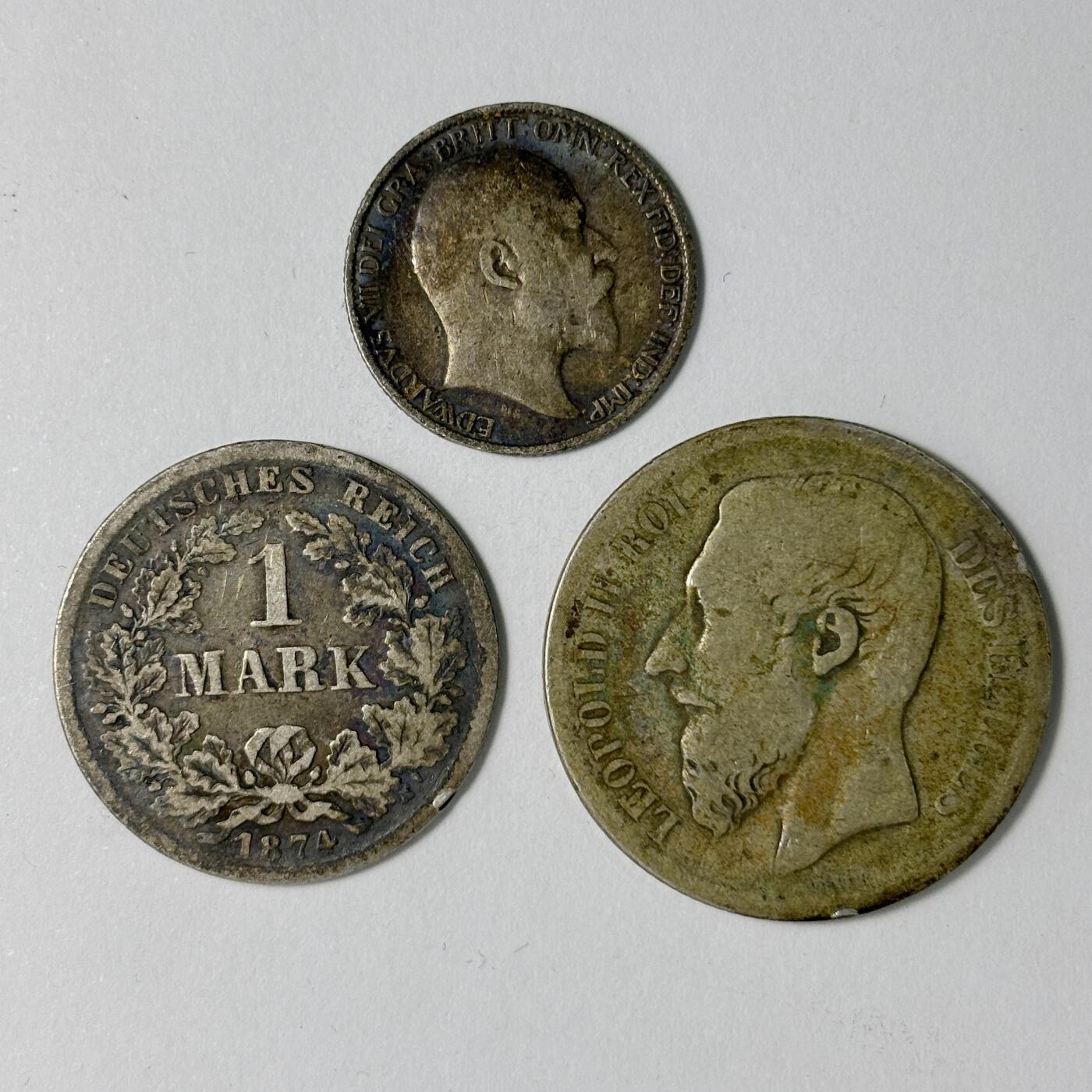 【雨安】【世界币章112-113期】周五/周六 两场连拍 2025-10-31 周五 19:30 保真 8秒倒数自动落锤 高效拍卖  [裸币各国] World 世界各国银币 3枚