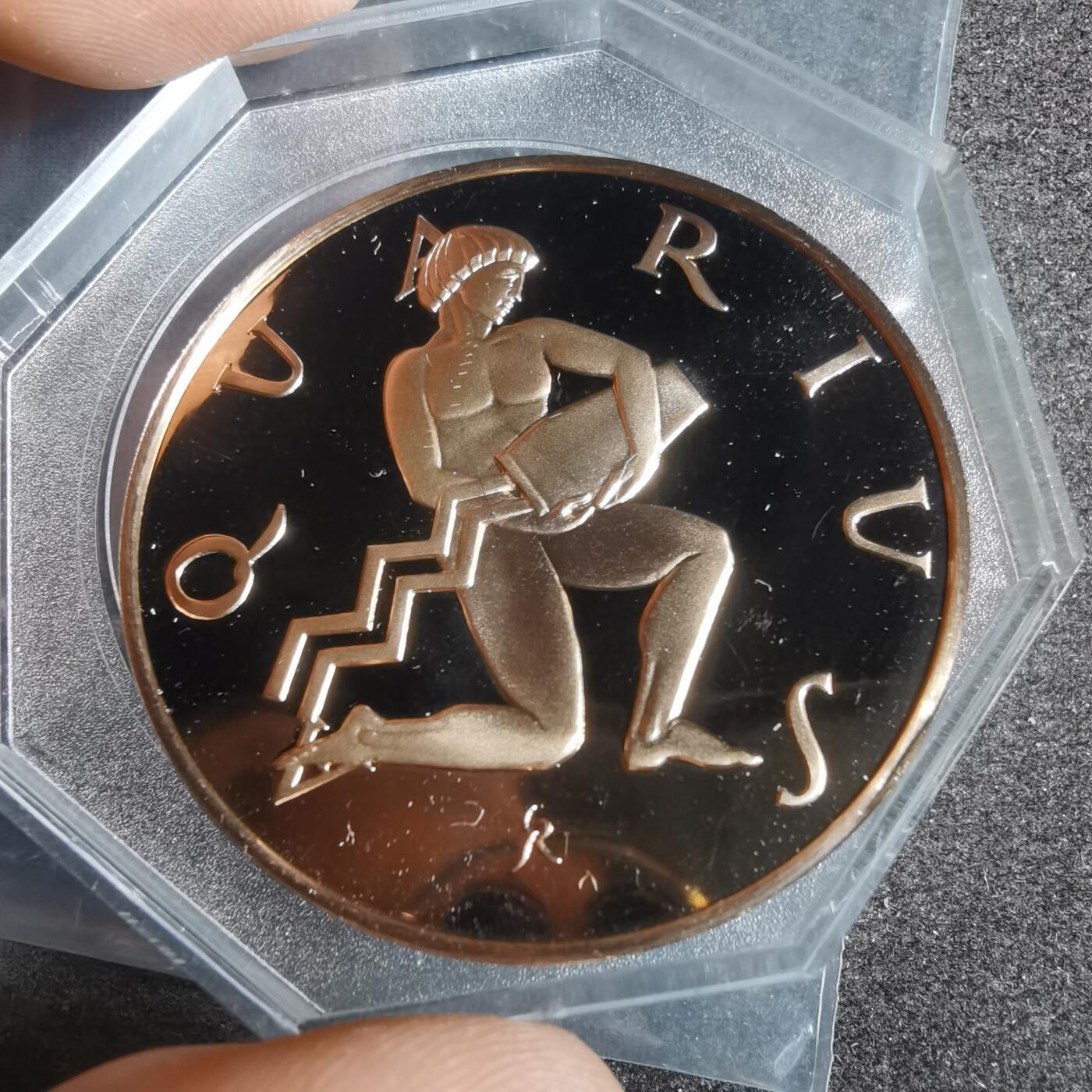 沼泽如烟--第885场 星座章，带盒