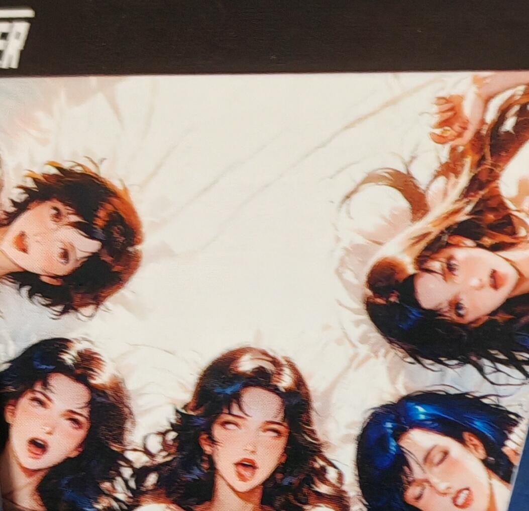 铃鹿第九期（提示一：自制卡难免瑕疵，可能存在撞角爆边等出厂瑕疵，介意慎拍；提示二：参拍请慎重，跑单押金不退的））